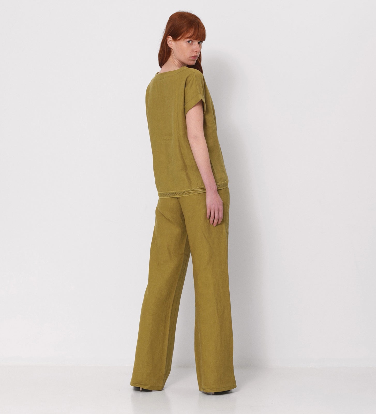 Haut à encolure en V