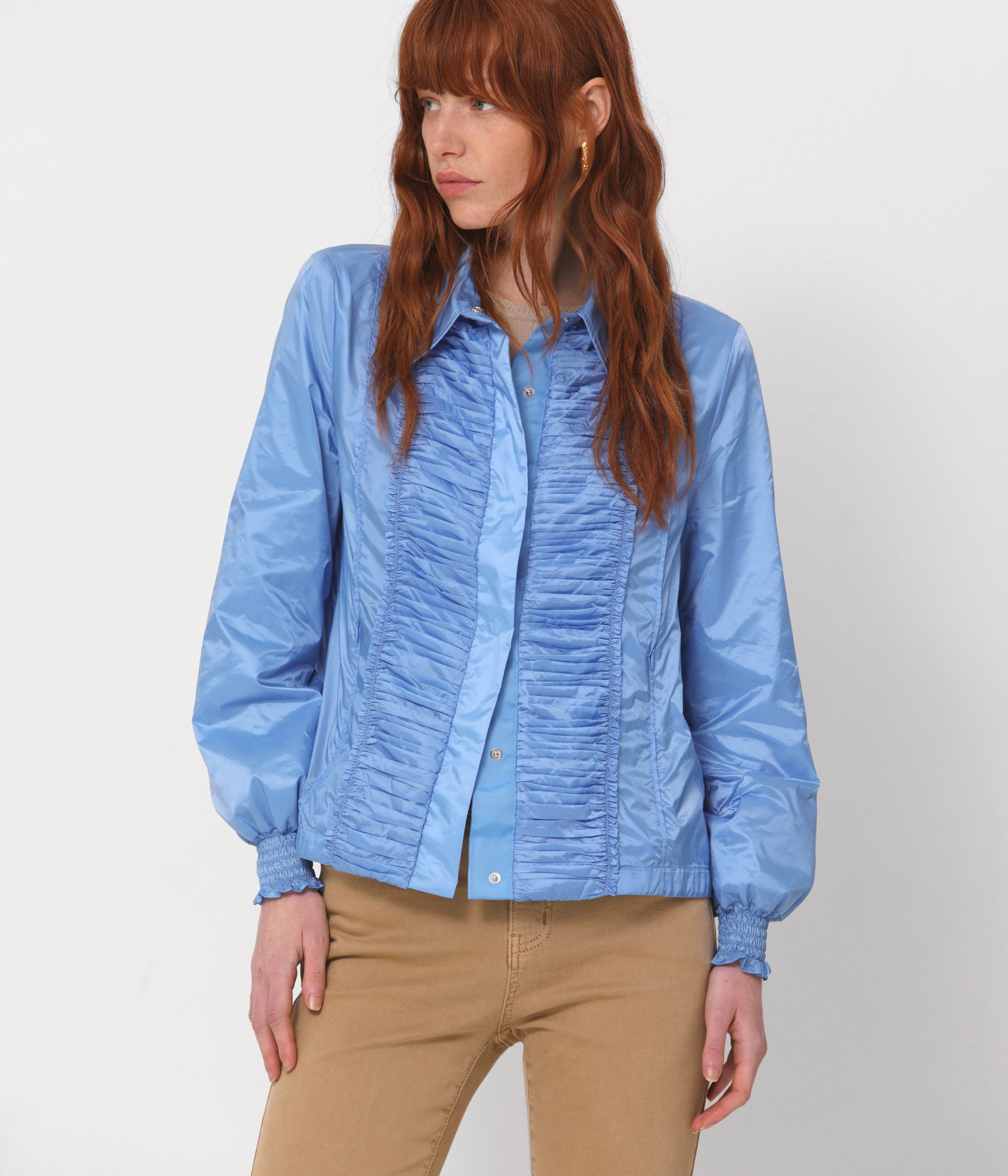 Parka ligera frunces