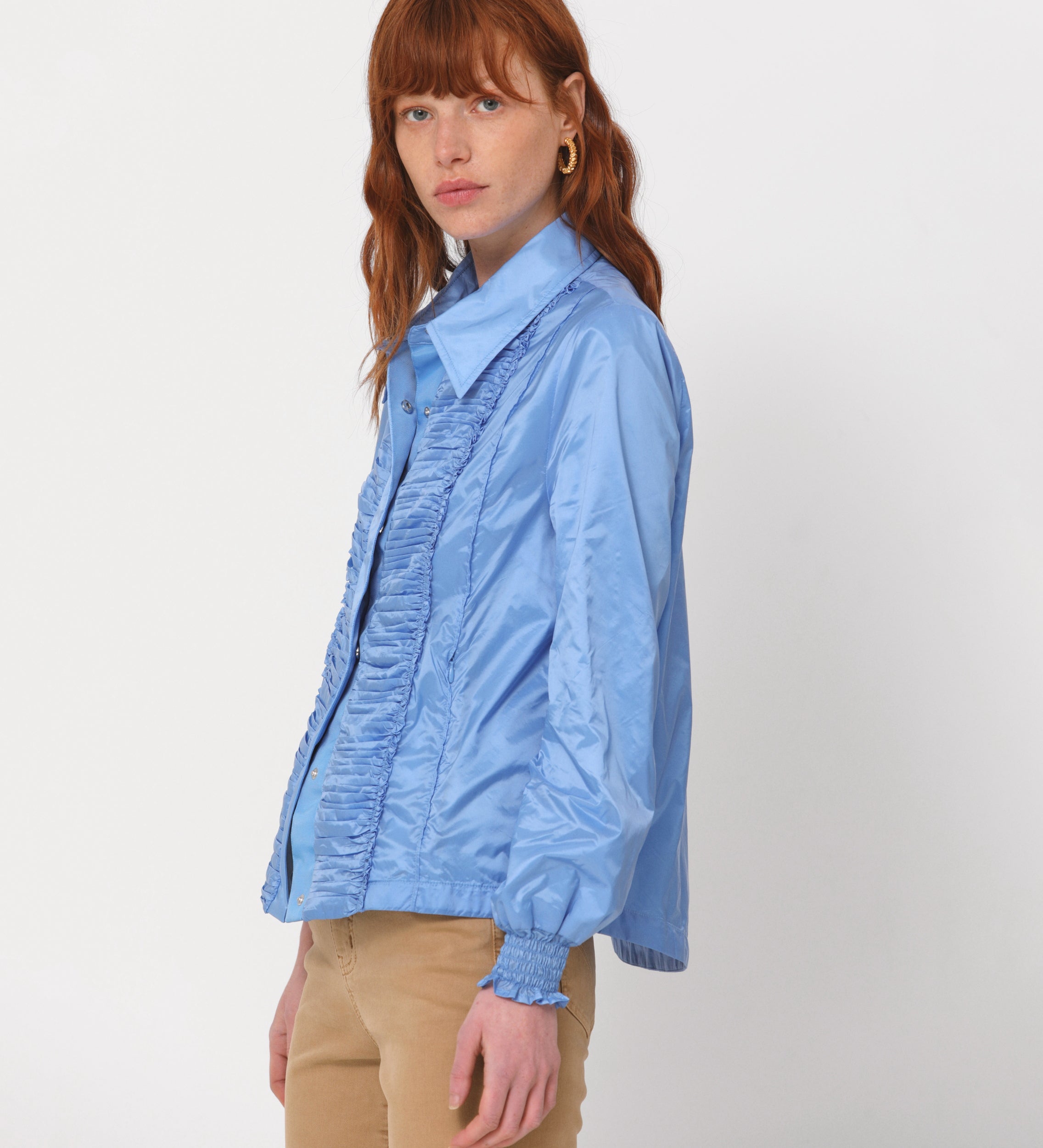 Parka ligera frunces