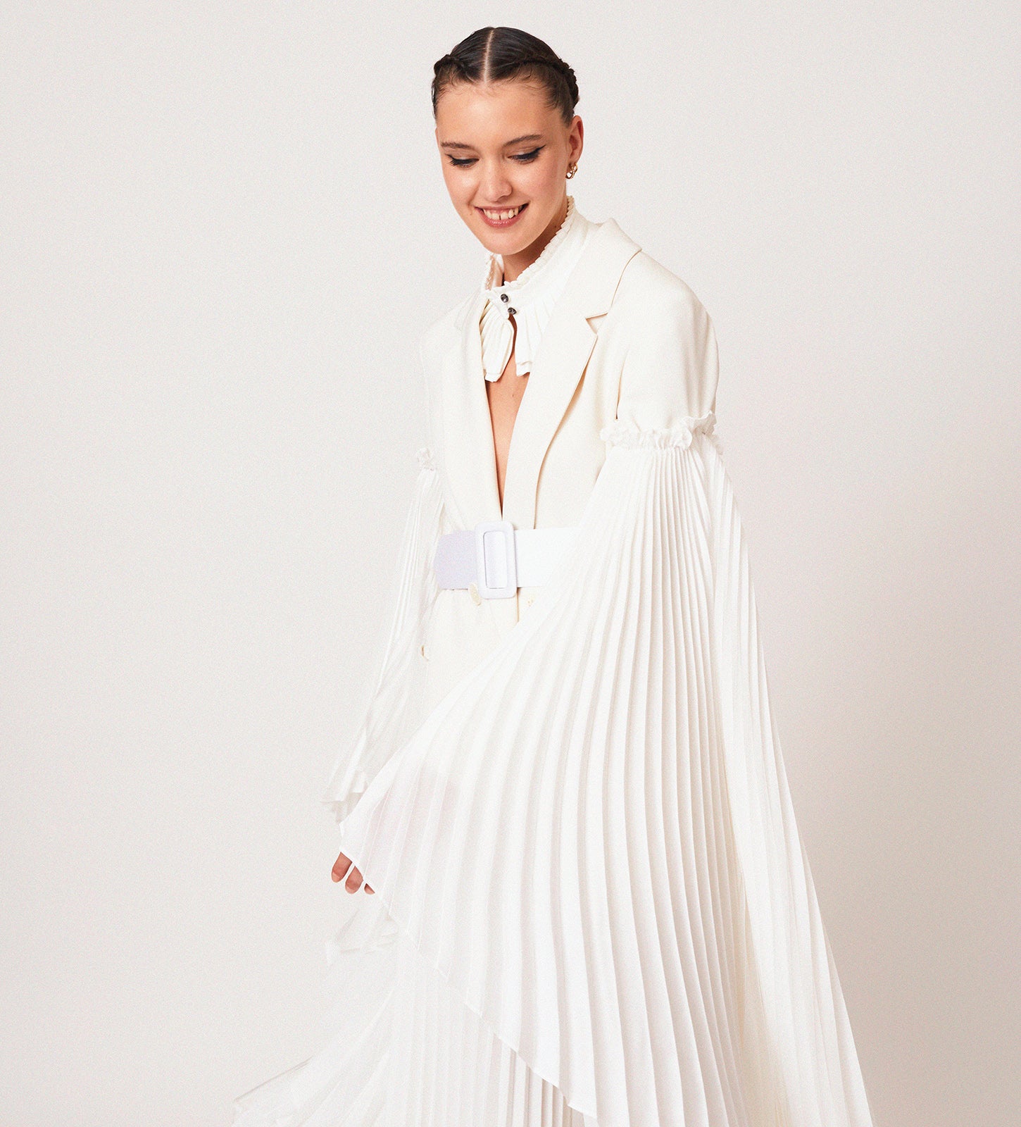 pleated sleeves