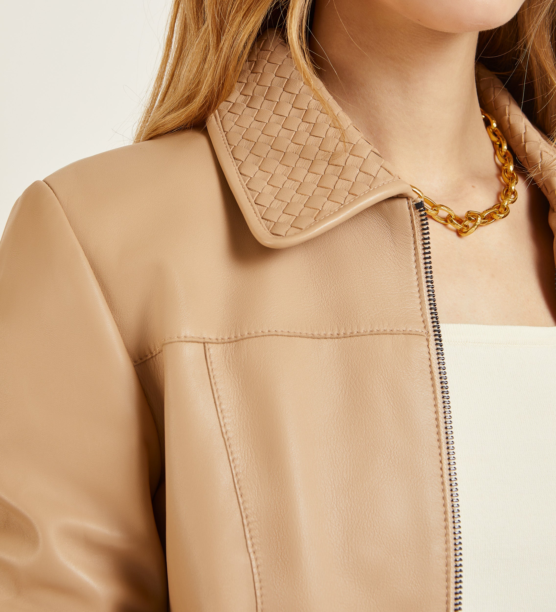 Veste en nappa tressé