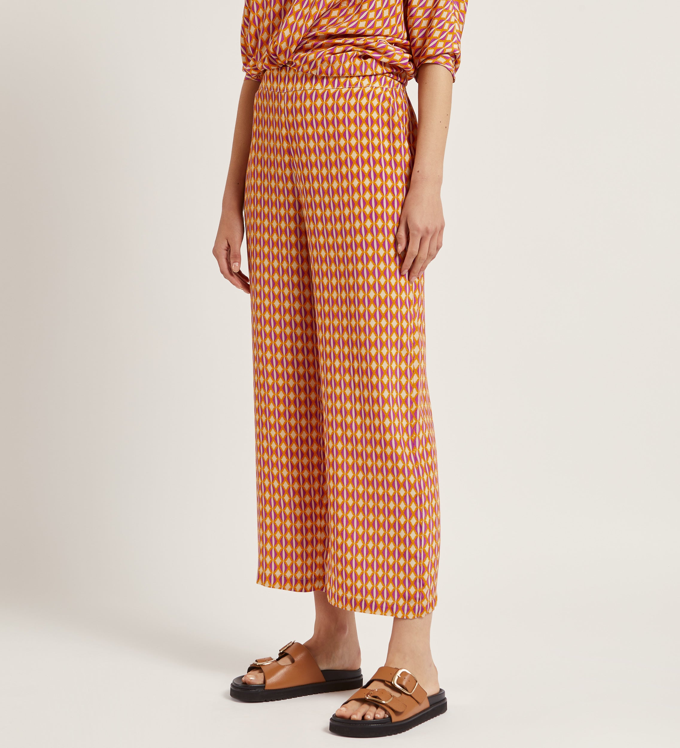 Printed wide leg trousers