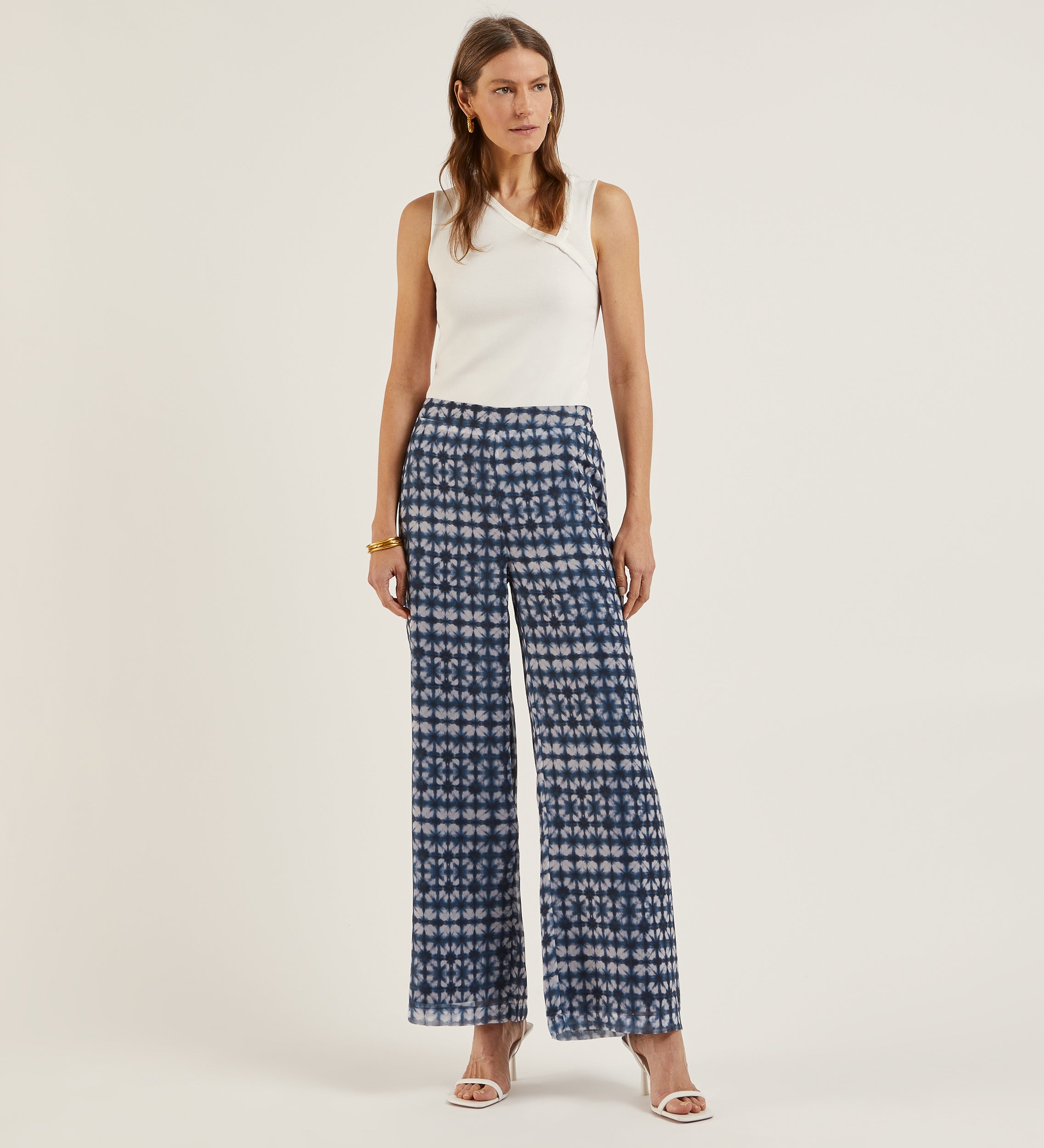 Flowy printed trousers