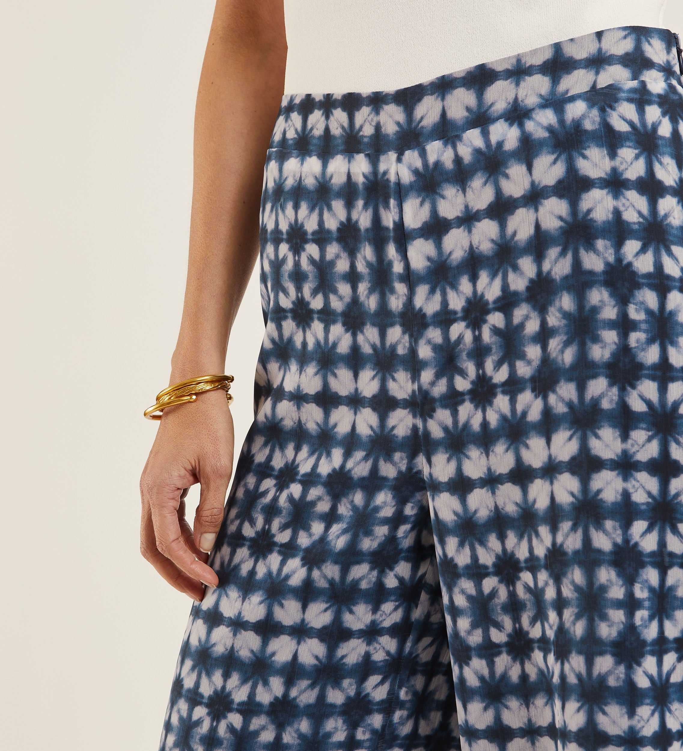 Flowy printed trousers