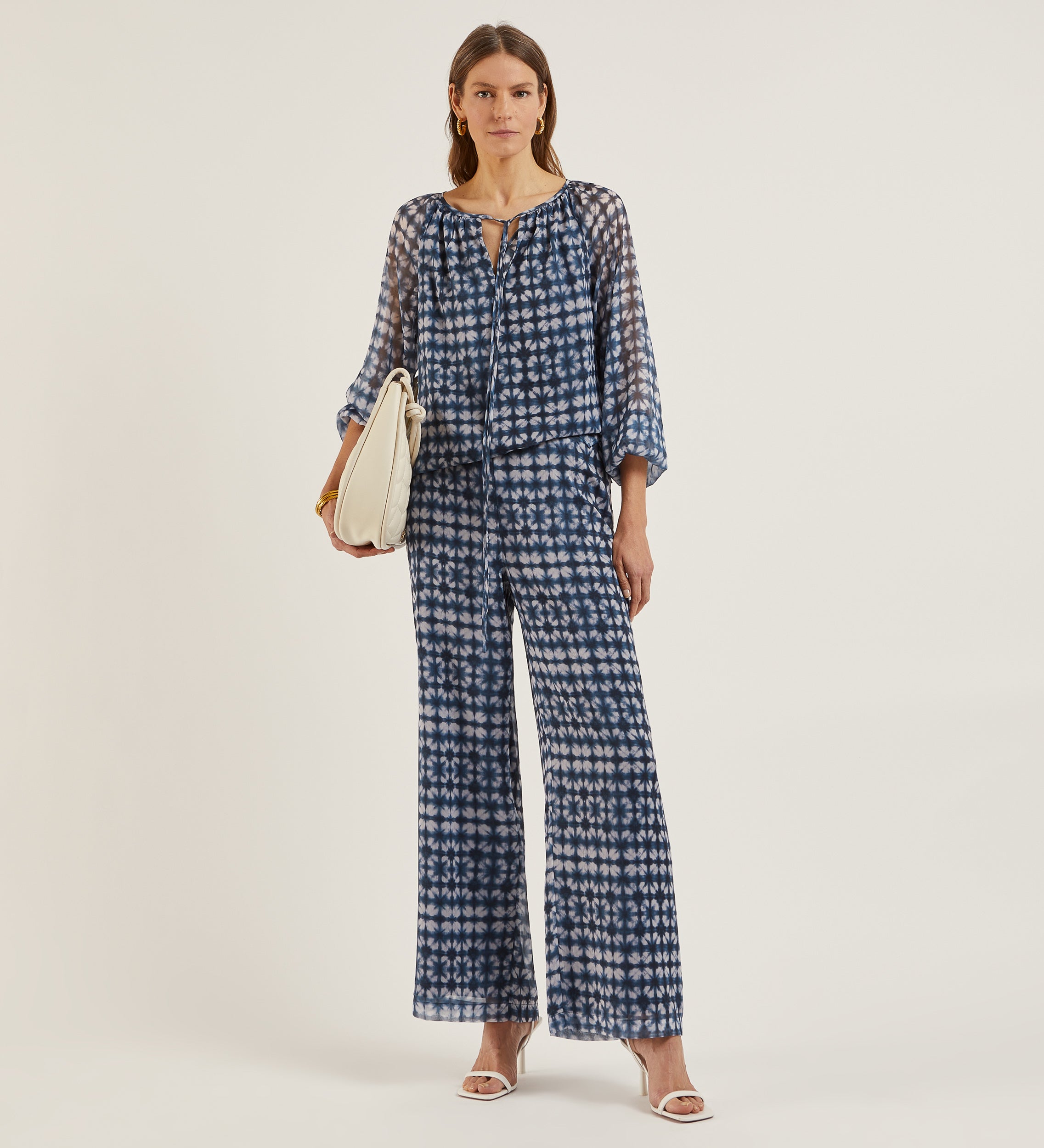 Flowy printed trousers