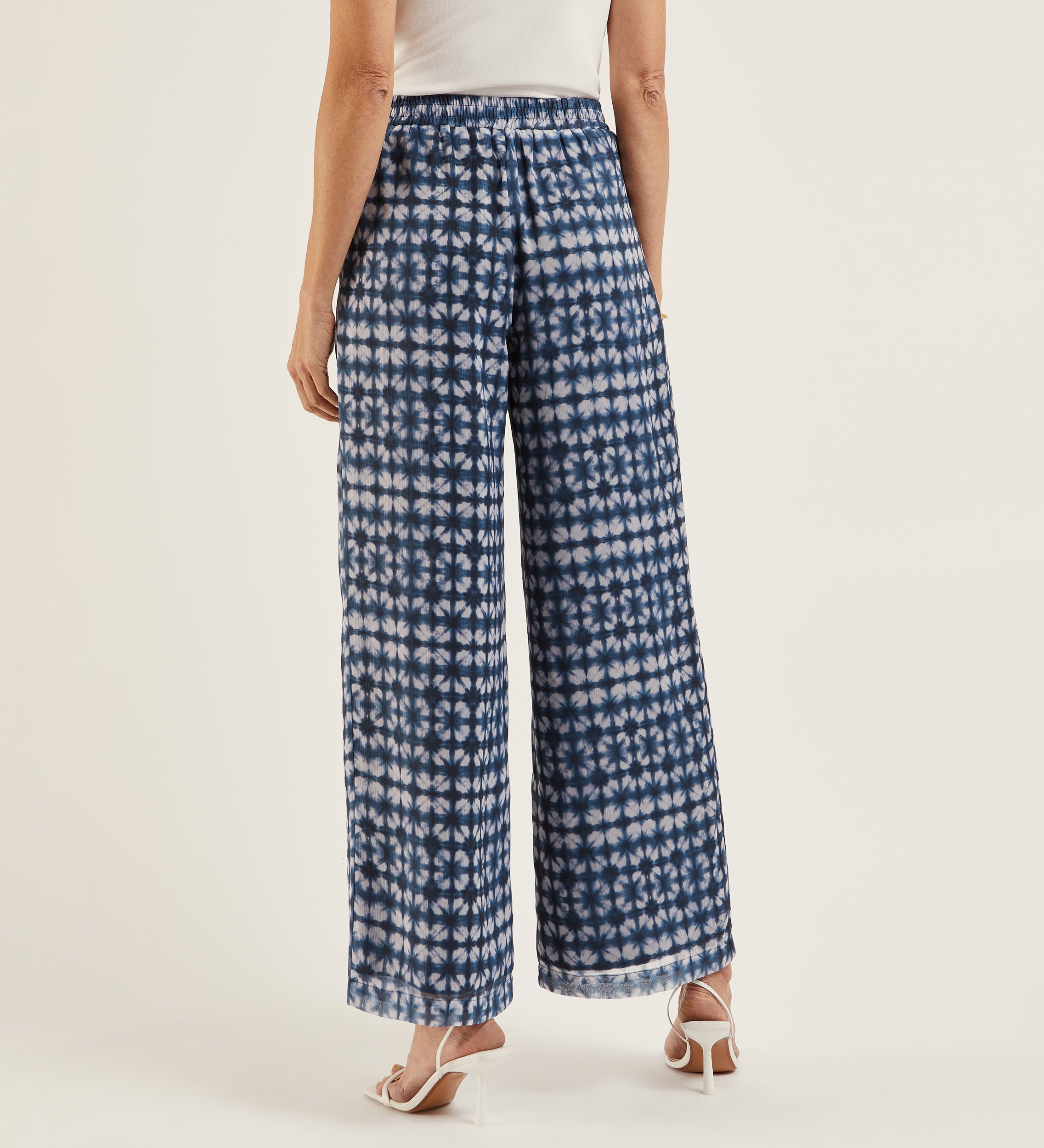 Flowy printed trousers