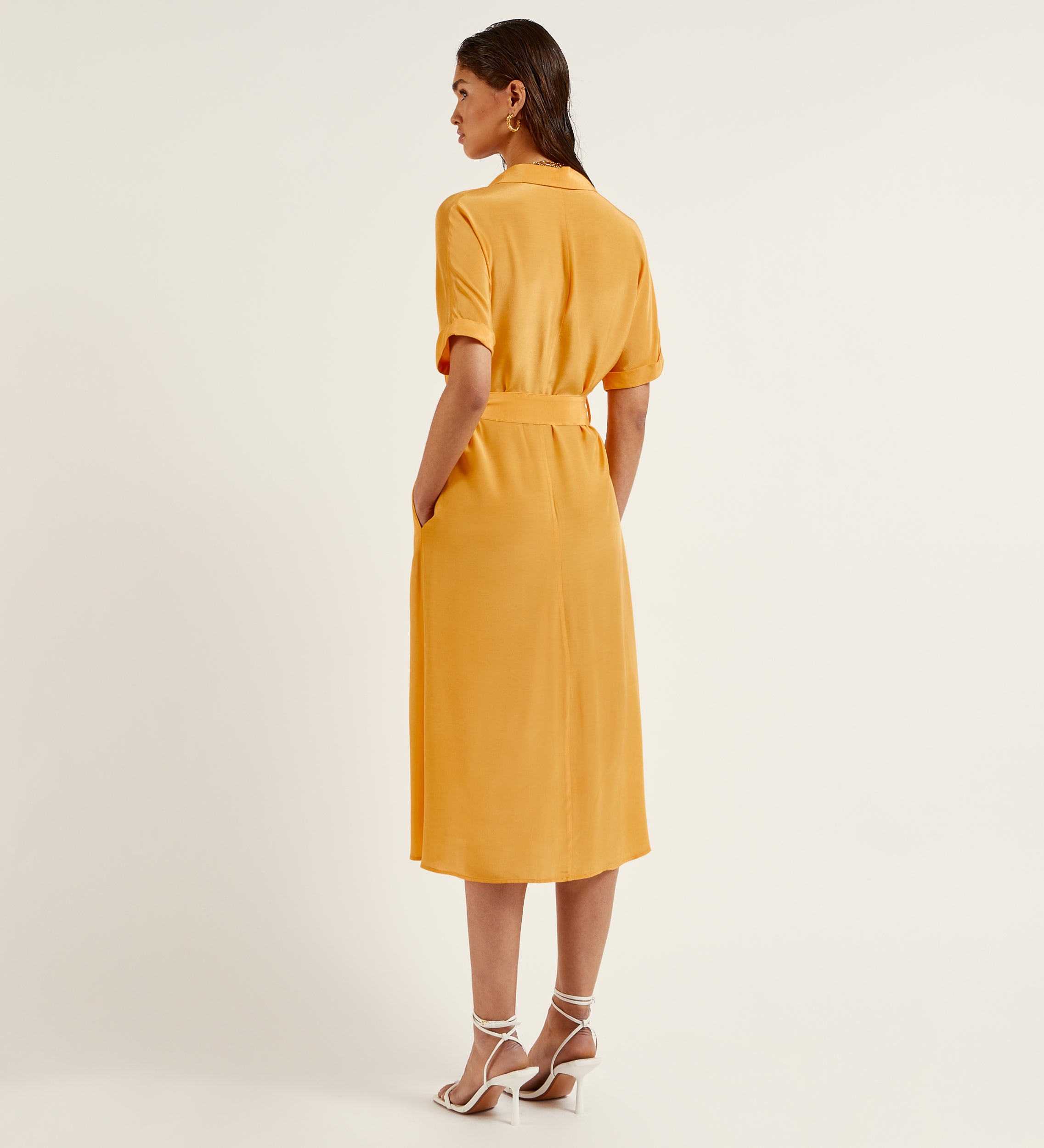 Vestido camisero fluido