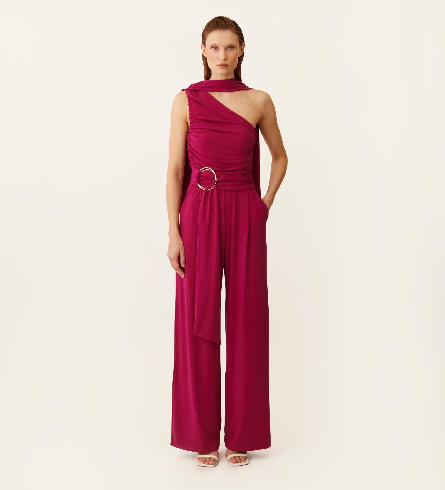 Mono de punto caído