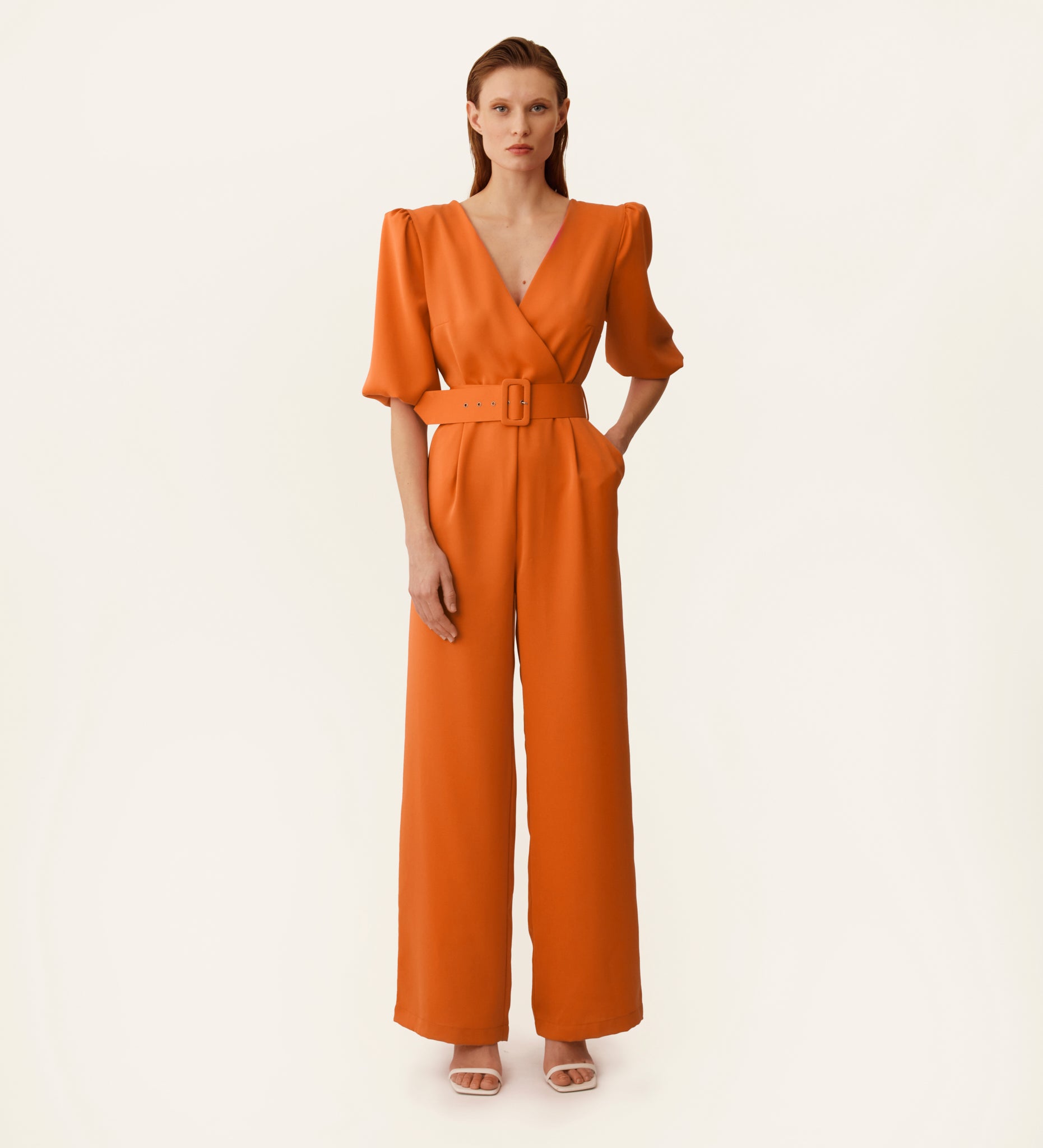 Crepe jumpsuit with sleeves