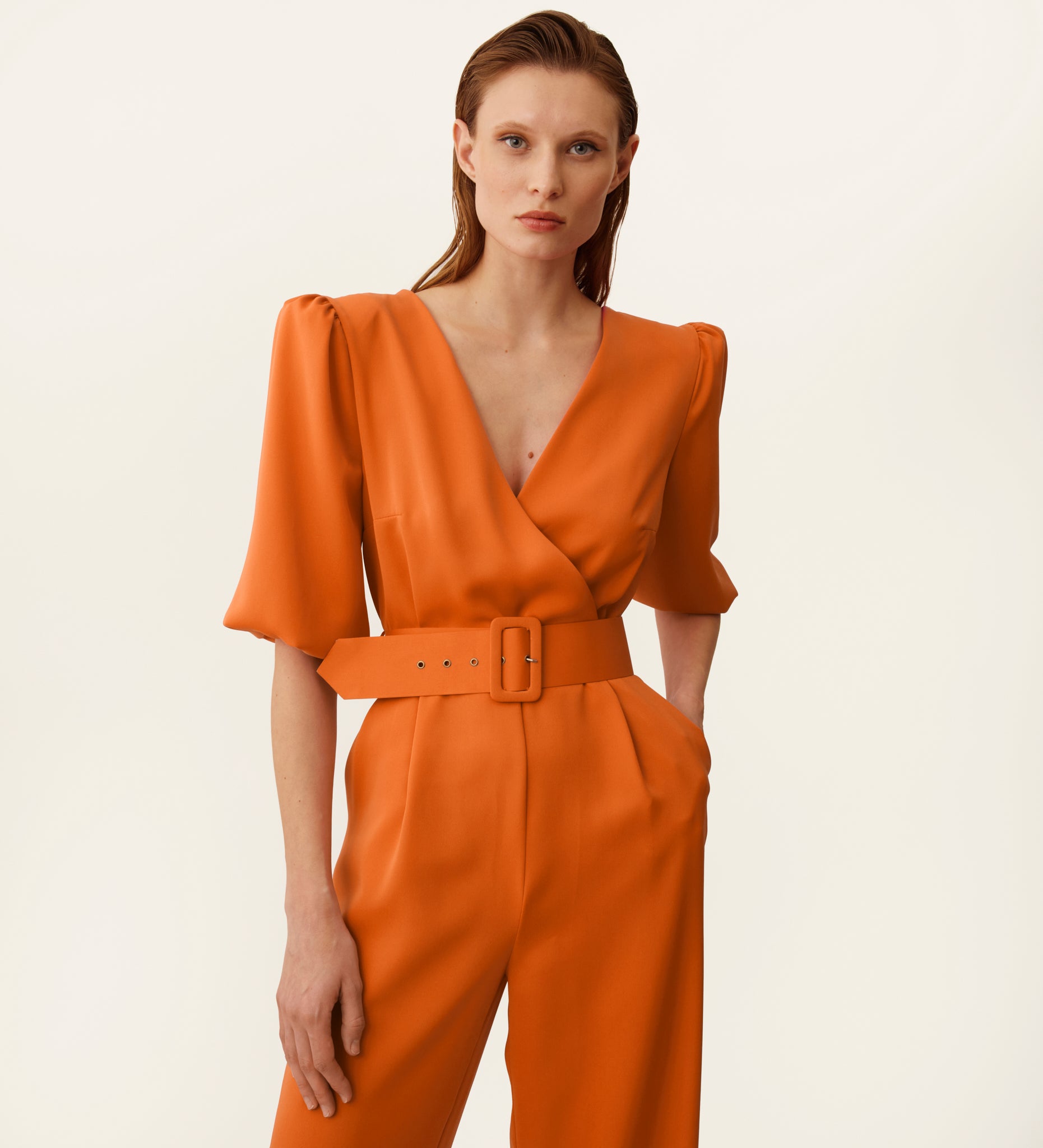 Crepe jumpsuit with sleeves
