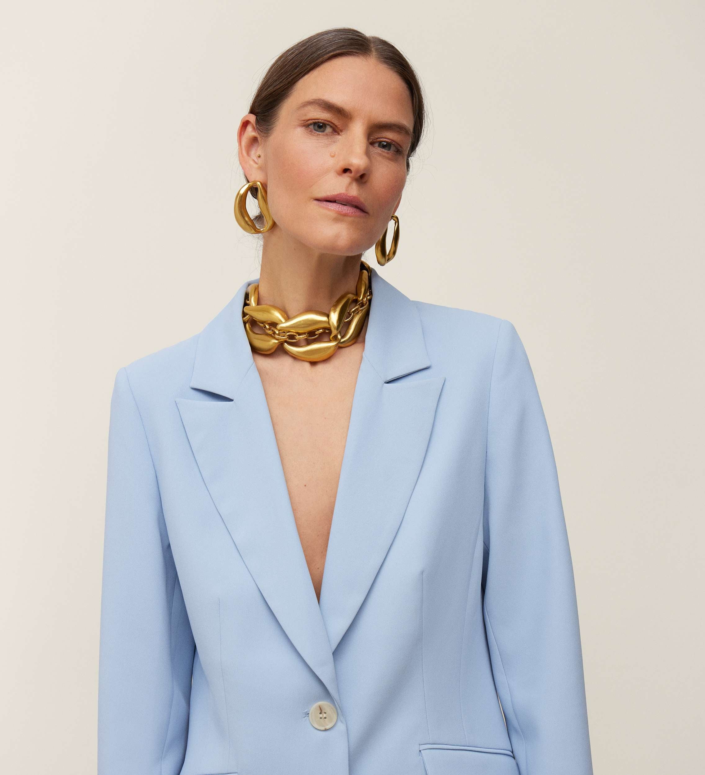 Americana entallada crepe