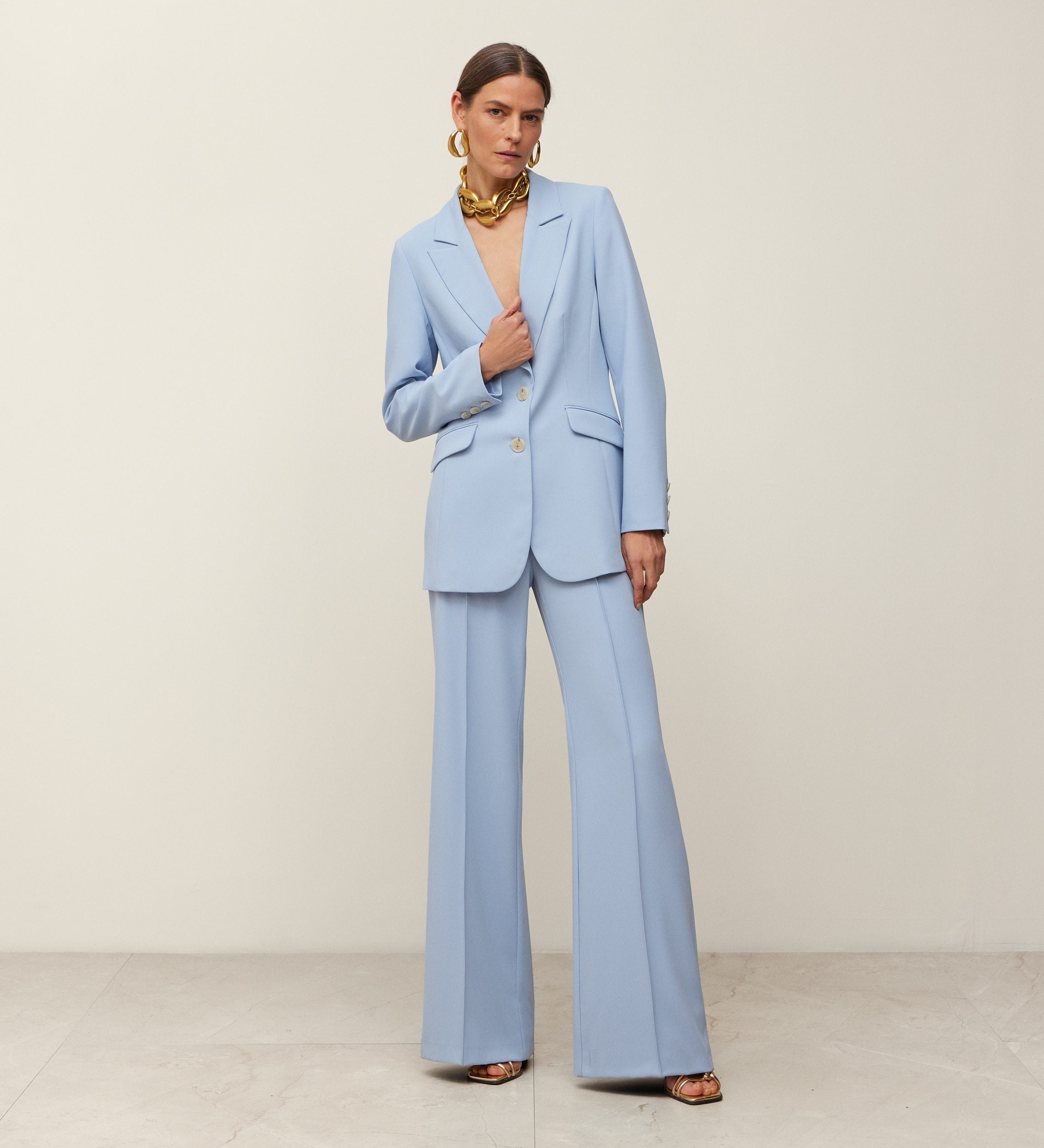 Americana entallada crepe