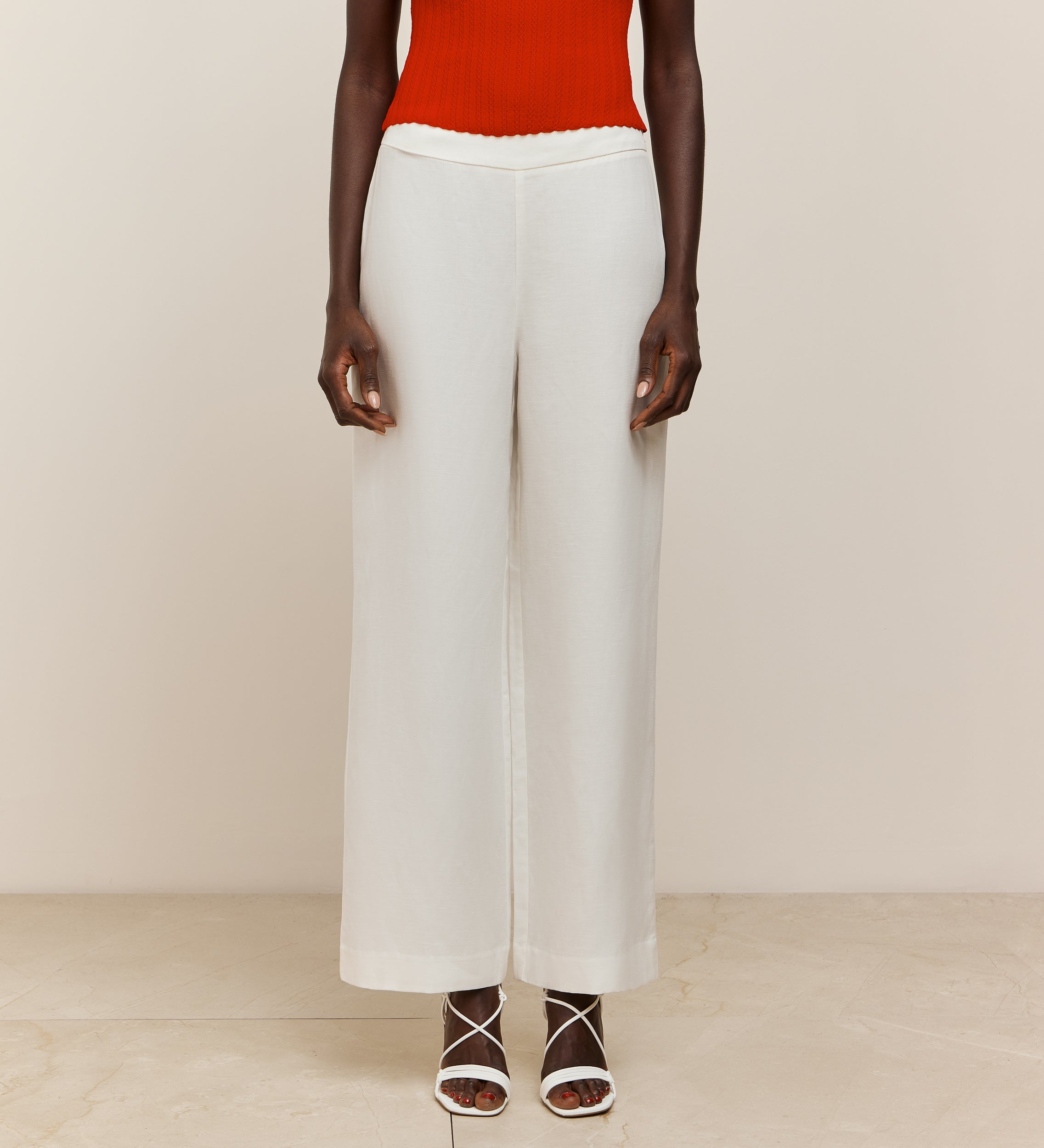 Pantalón largo recto