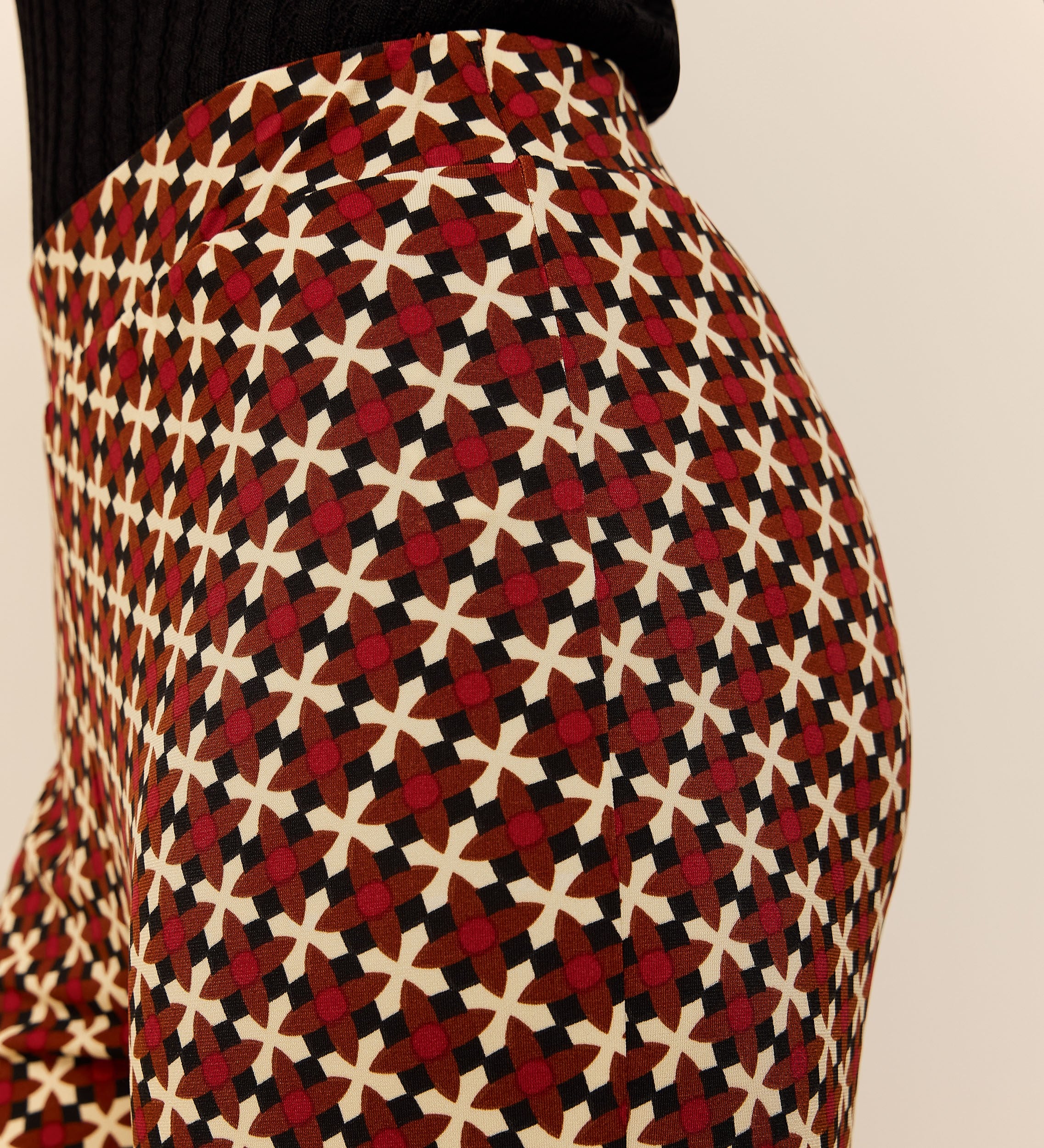 Pantalón elástico estampado