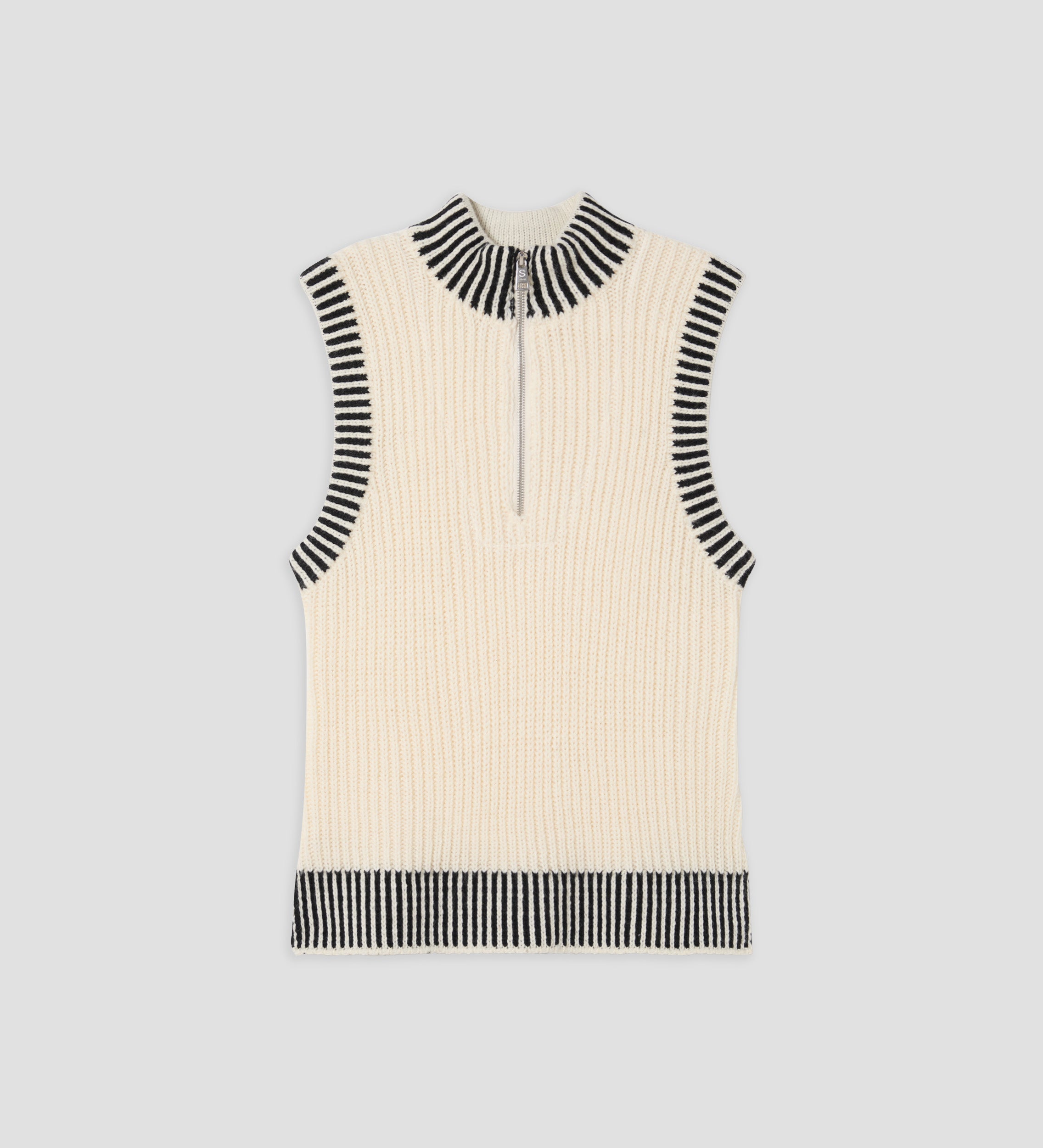 Knitted vest with zip collar