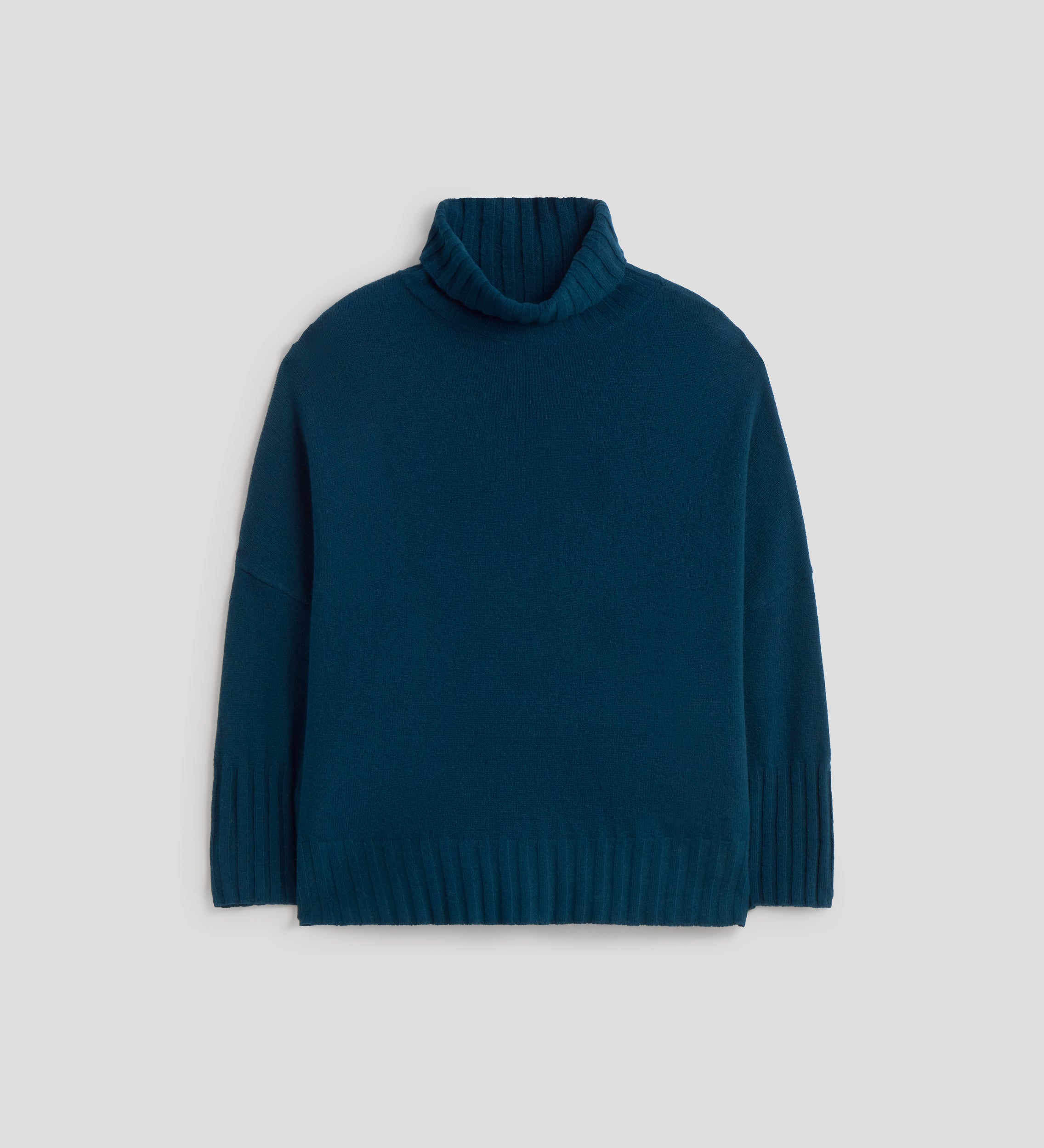 Oversized wool sweater