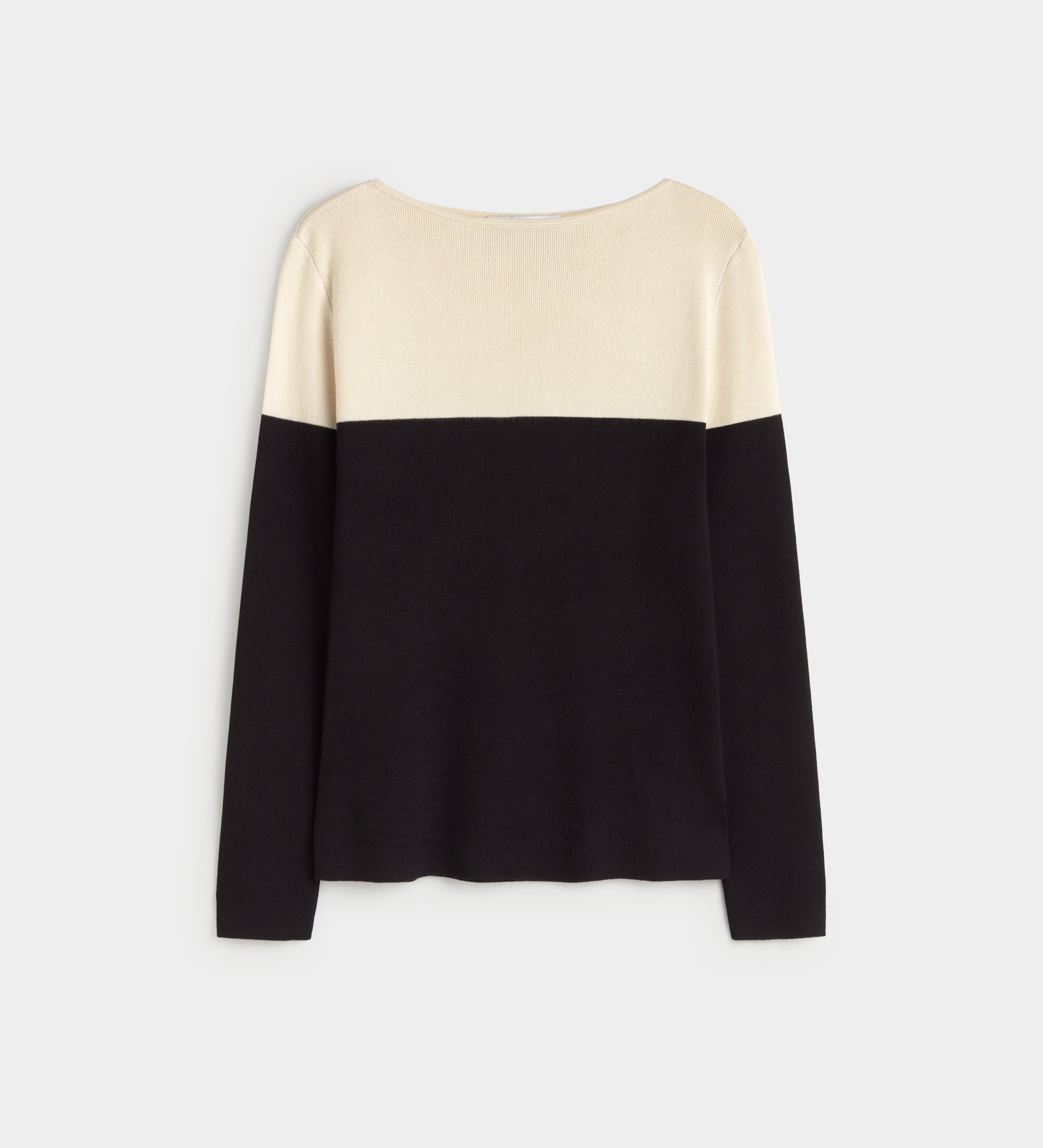 Two-tone knit sweater