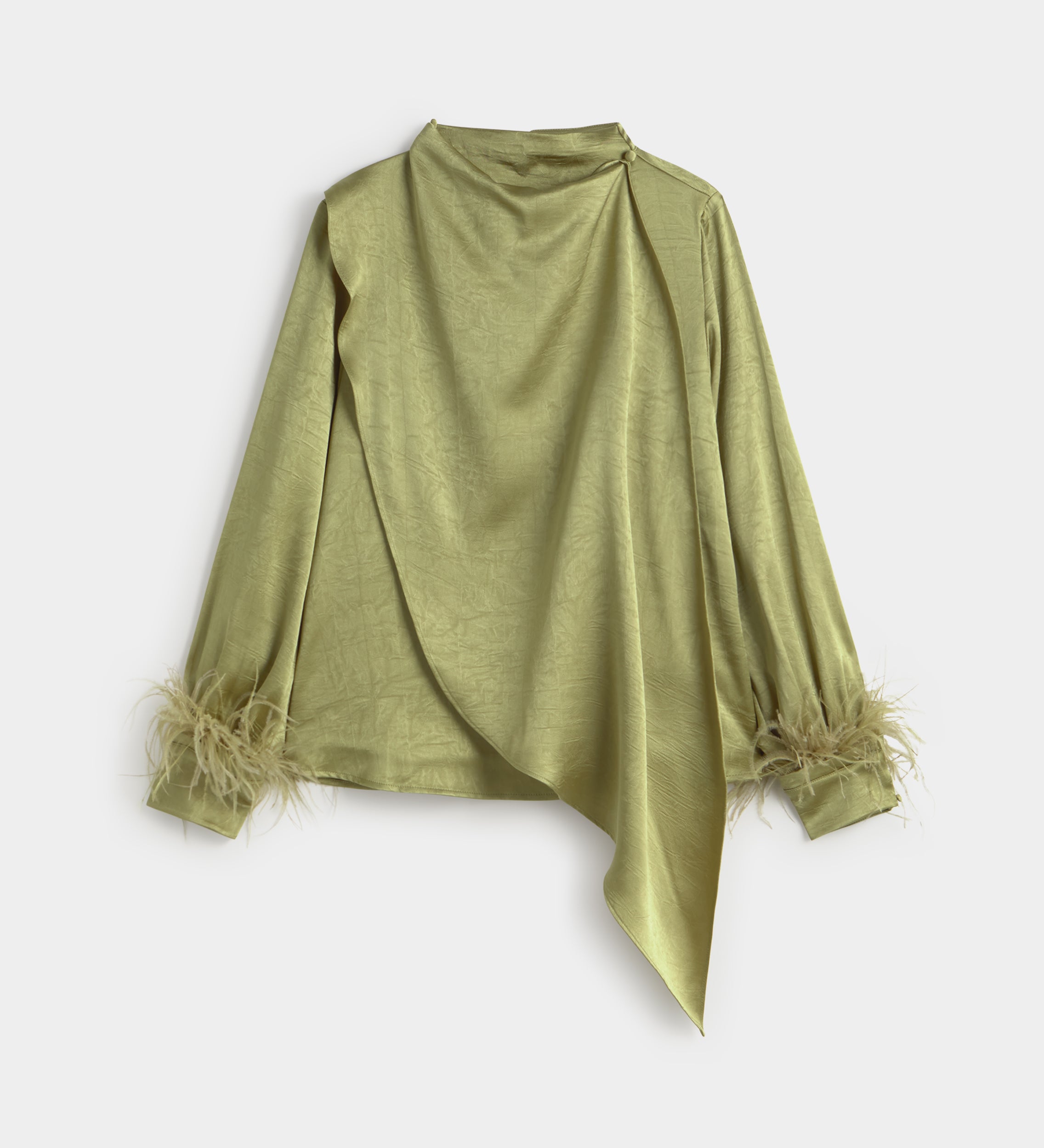 Blouse satinée à plumes