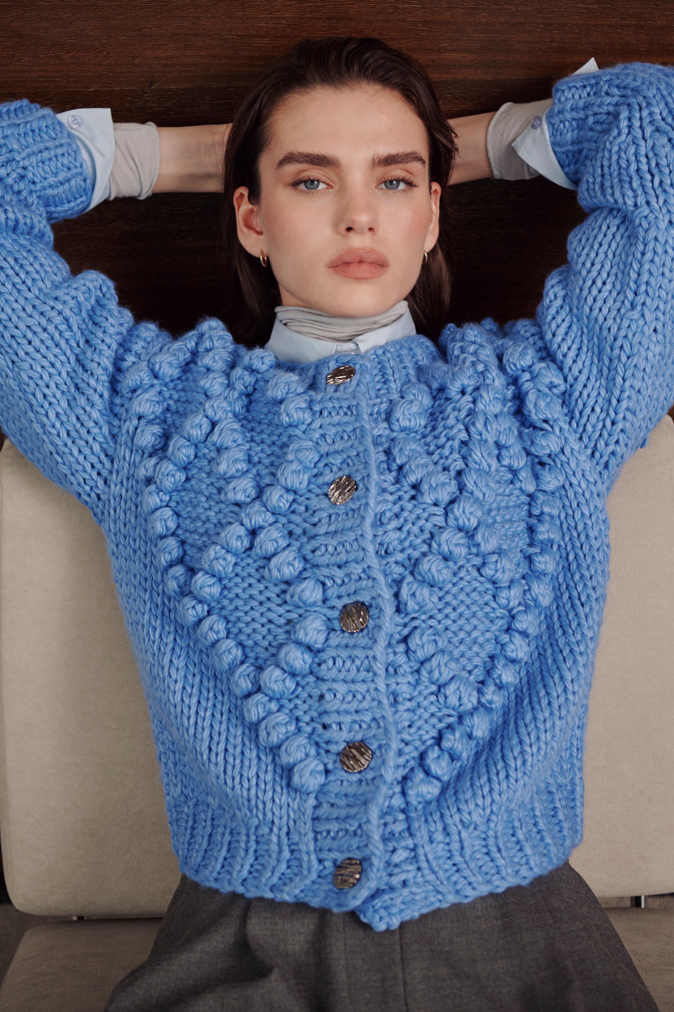 Veste en tricot brodée 3D