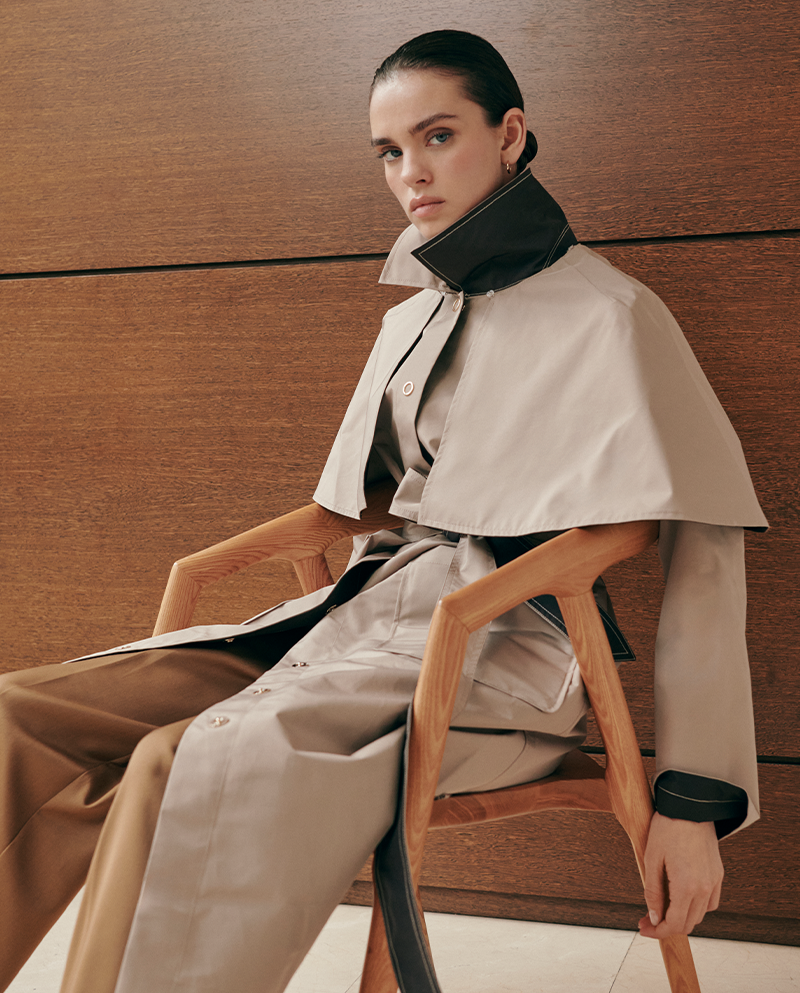 Trench-coat réversible à cape