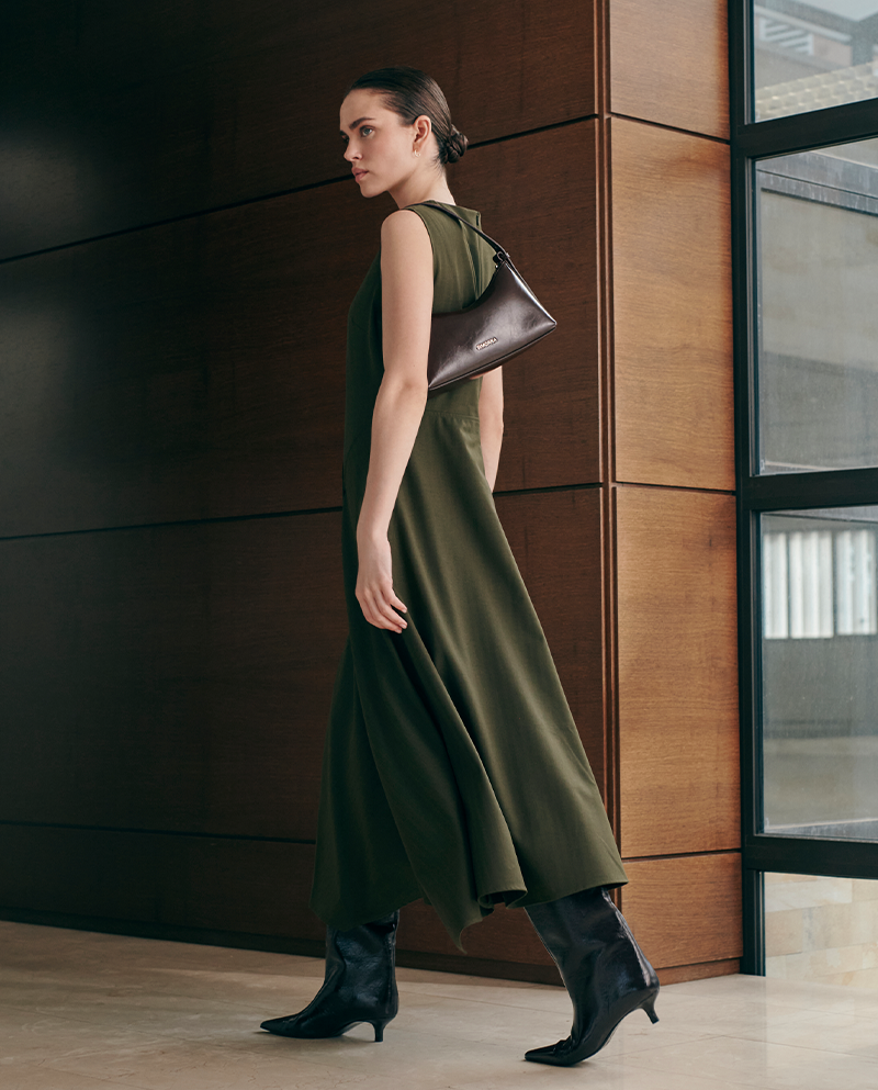 Vestido sisado asimétrico