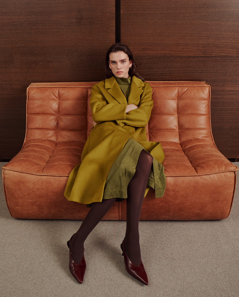 Abrigo cuello solapa