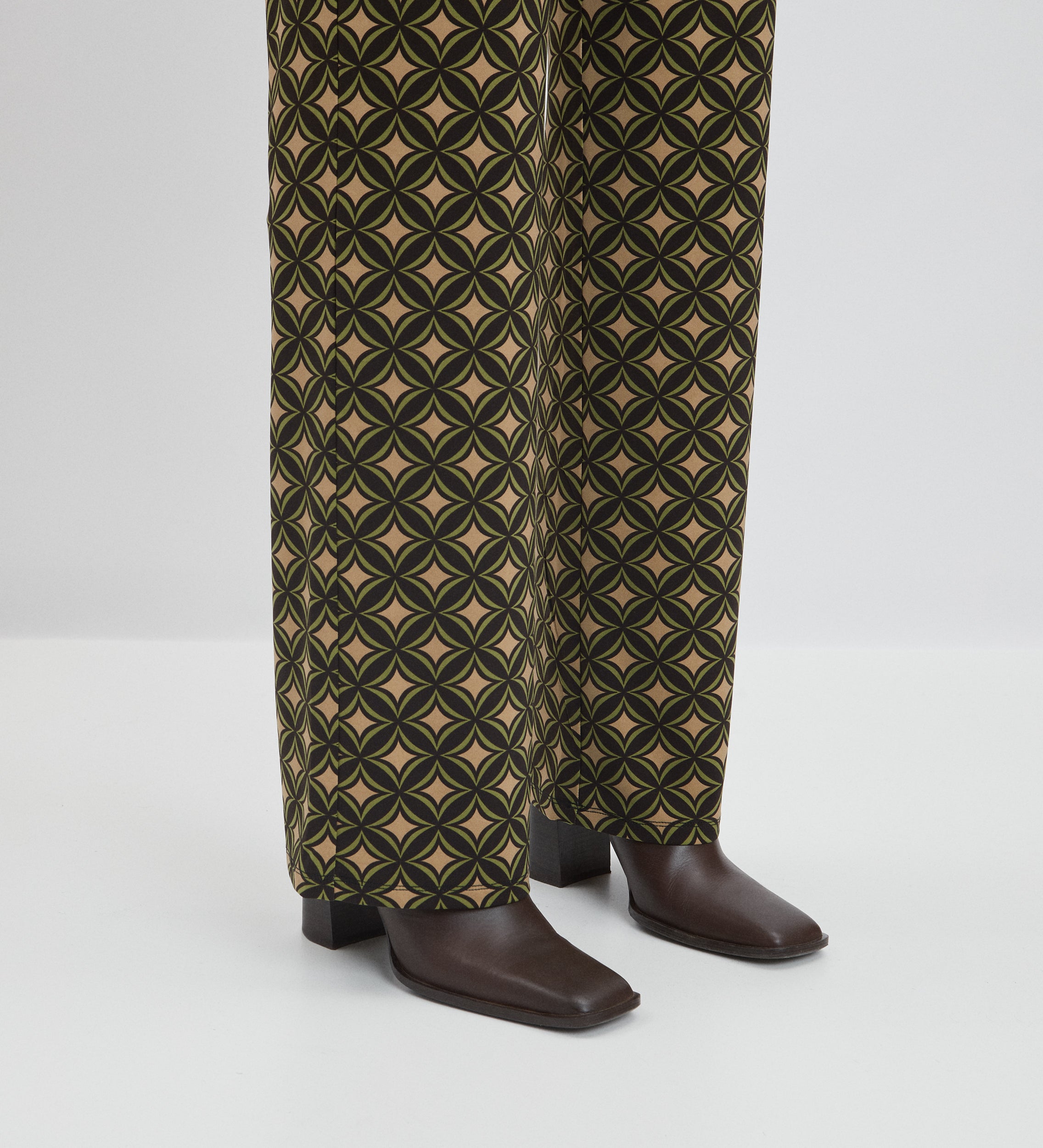 Straight patterned knit trousers