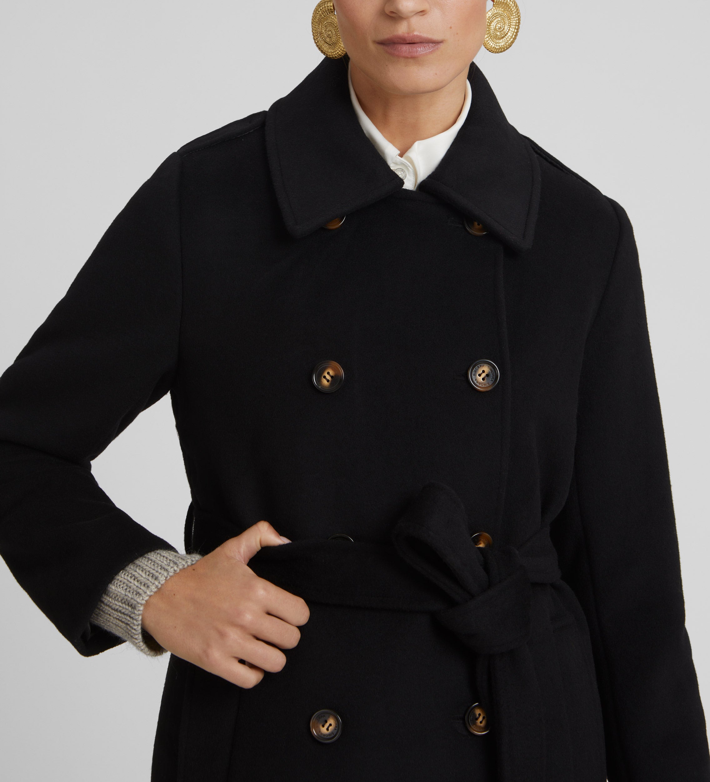 Manteau à double boutonnage