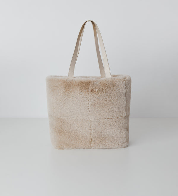Eco-fur shopping bag