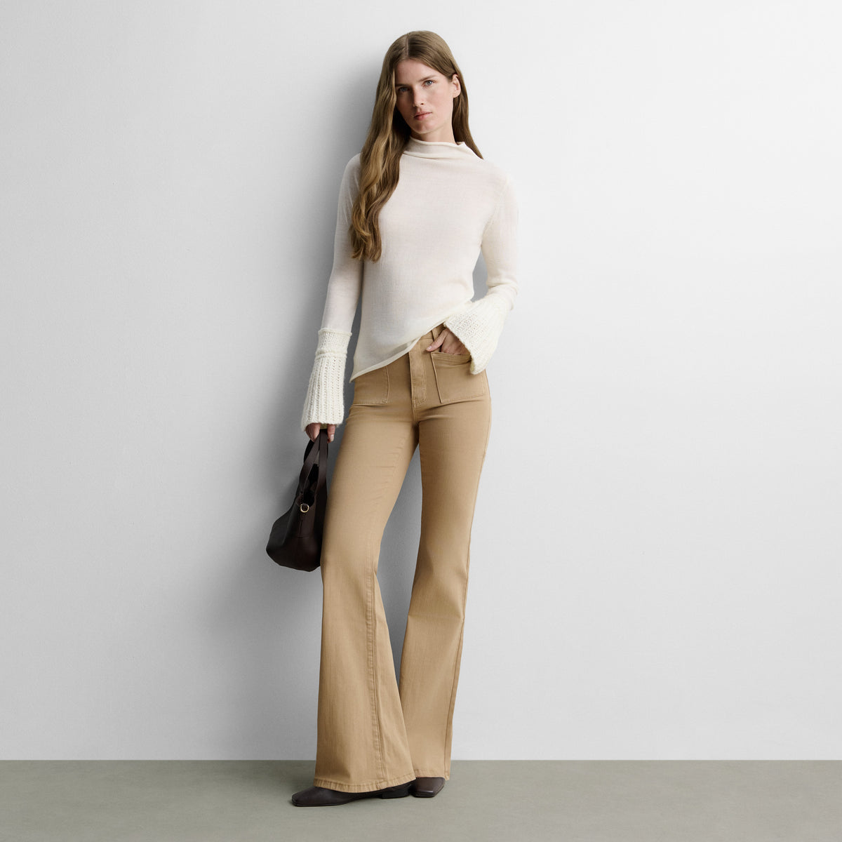 Pantalón bolsillos parche