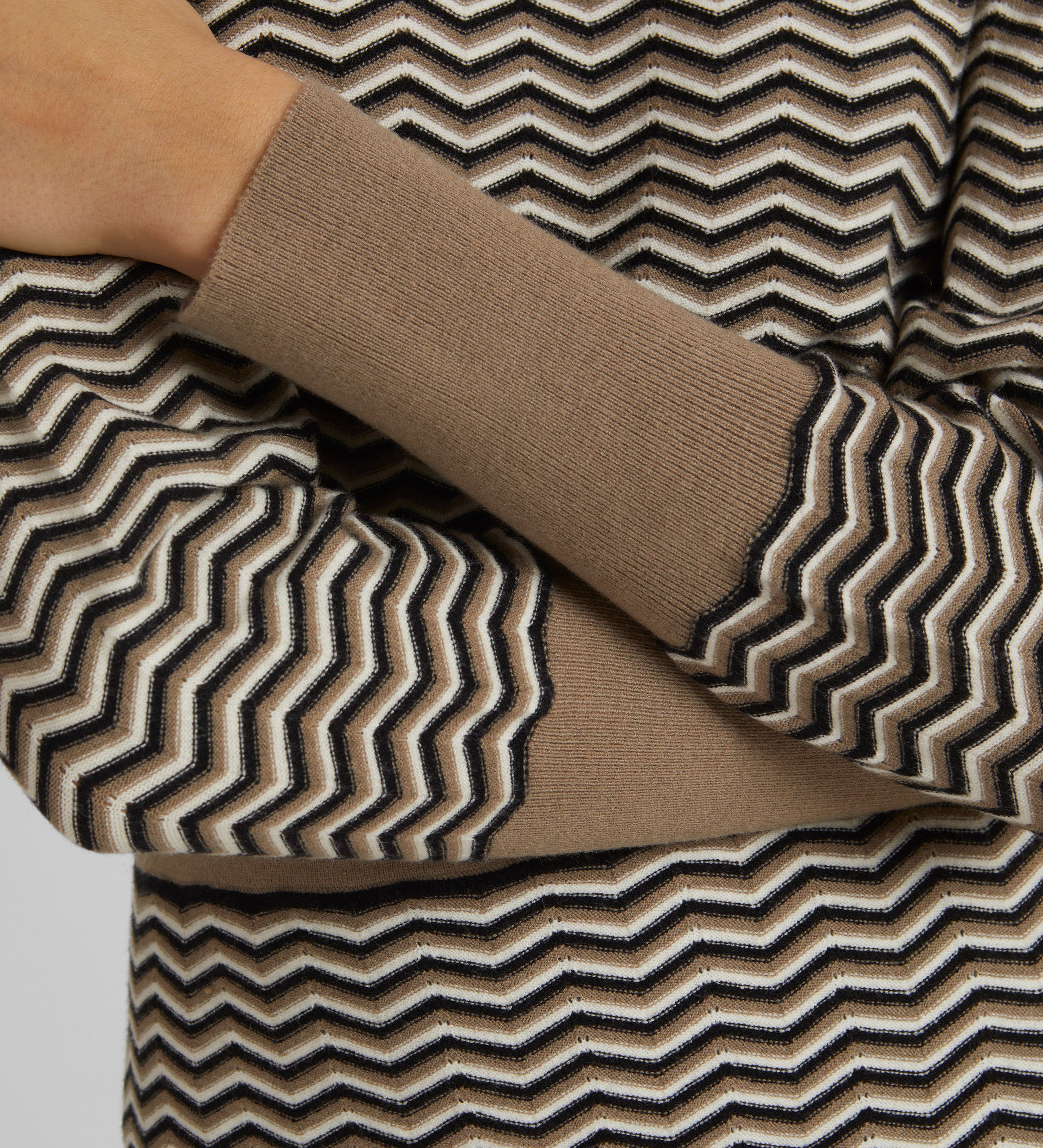 Pull jacquard chevrons