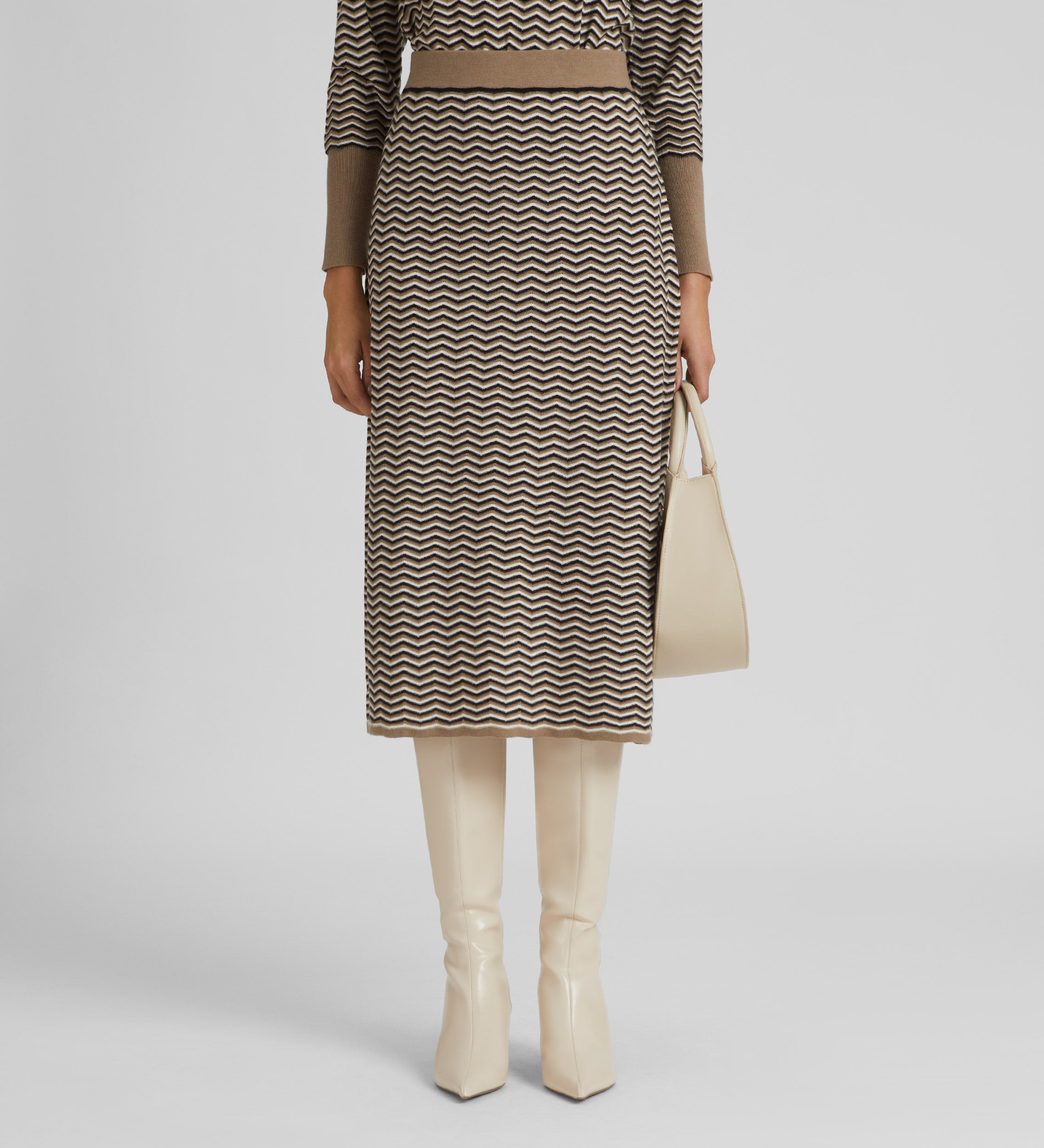 Jacquard knit skirt