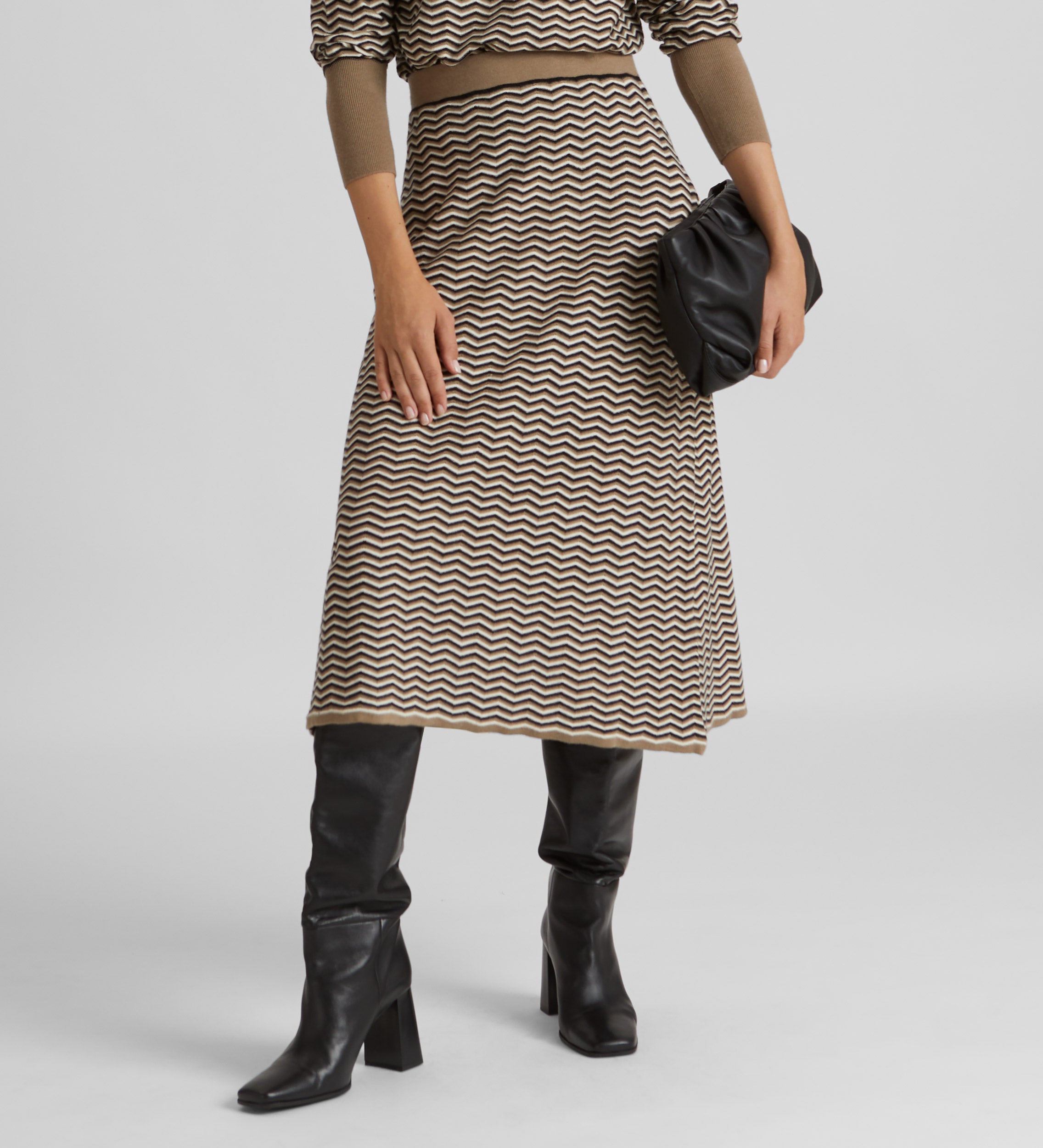 Jacquard knit skirt