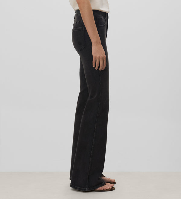 Flared jeans