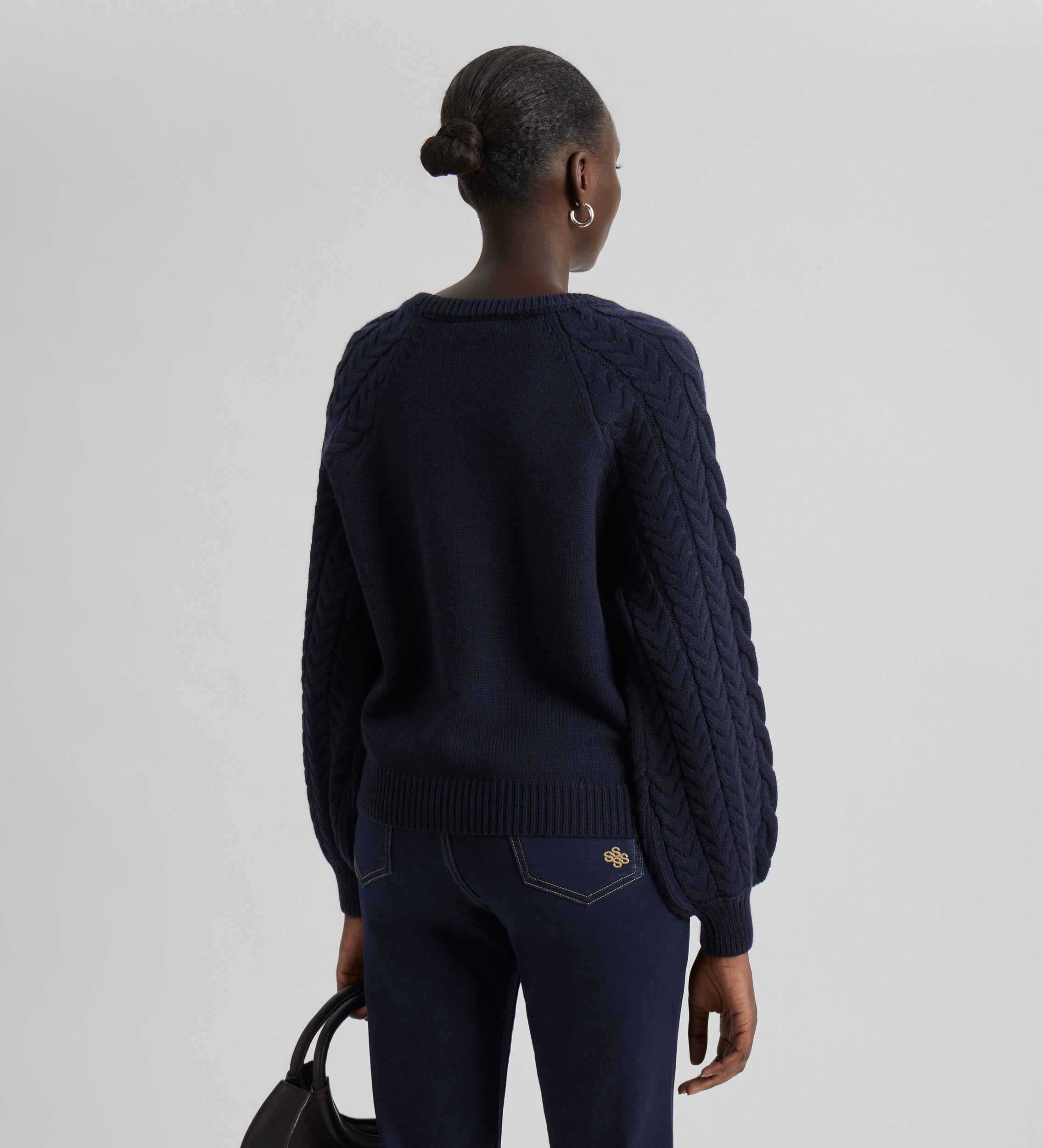 Pull jacquard bi-matière