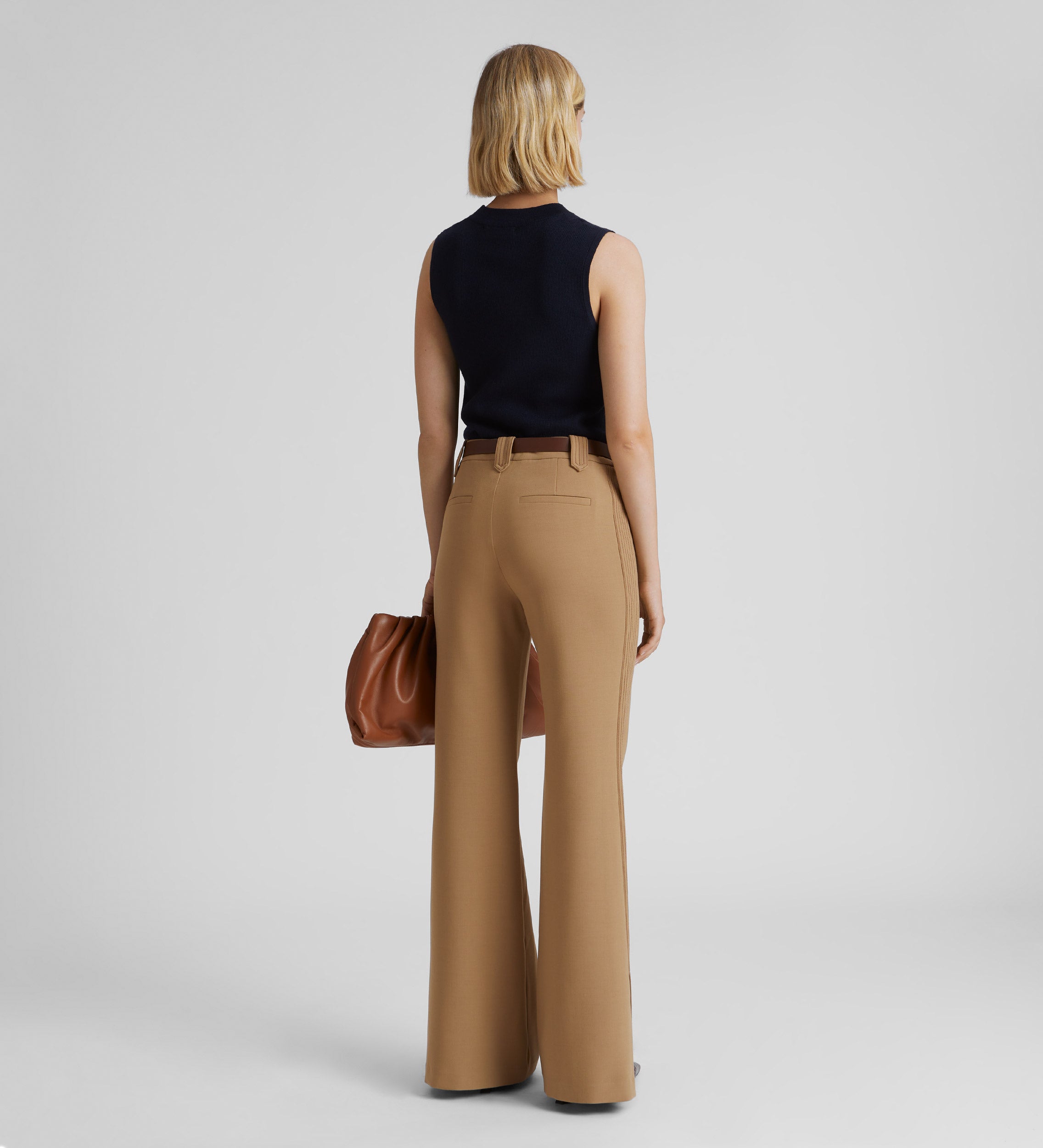 Contrast stitching trousers