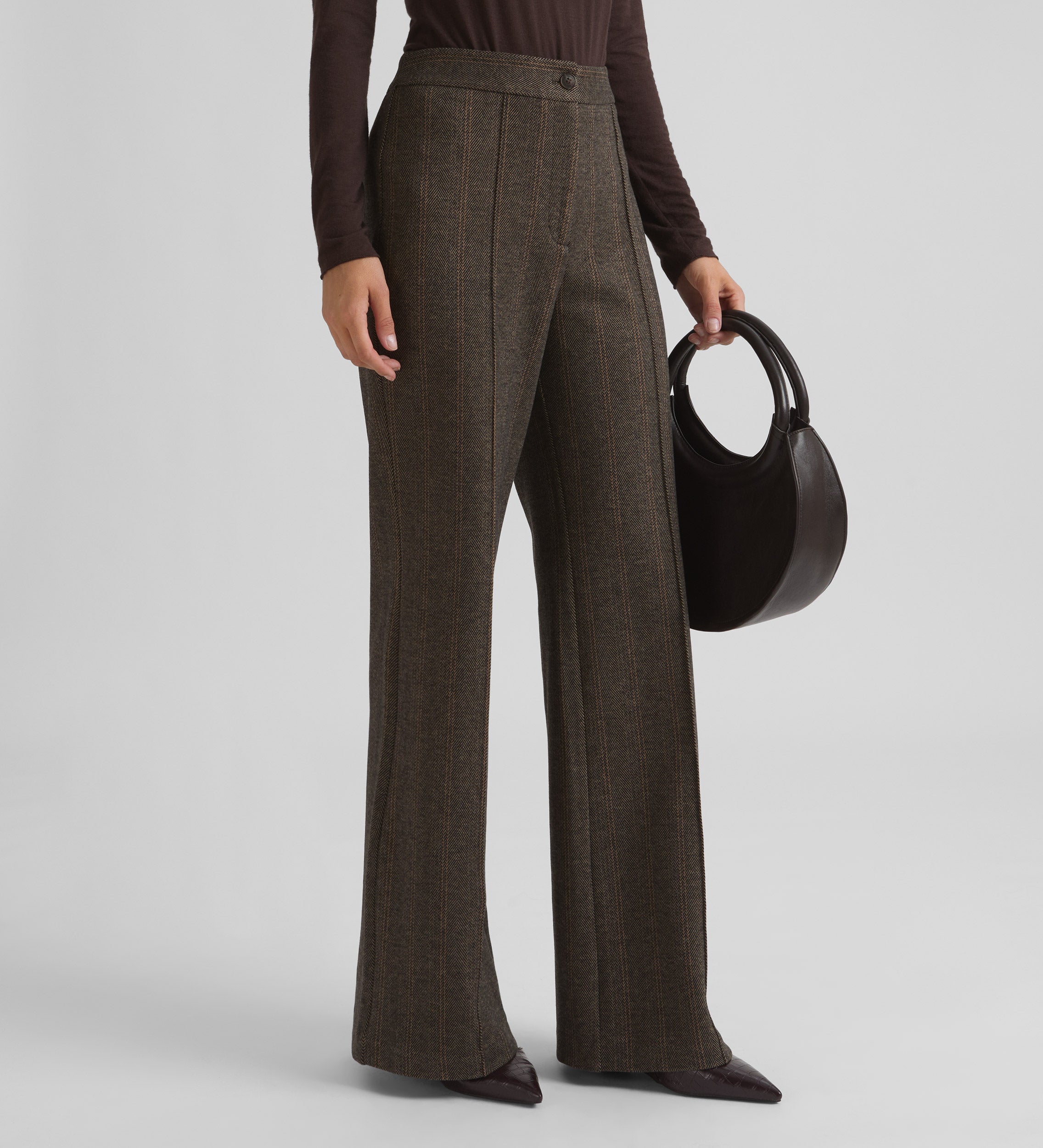 Wide crepe trousers