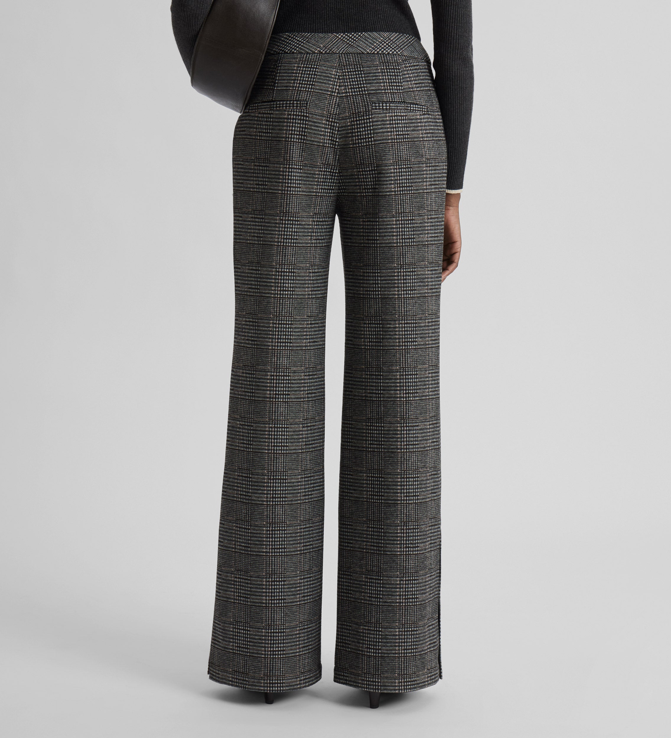 Wide-leg checked trousers