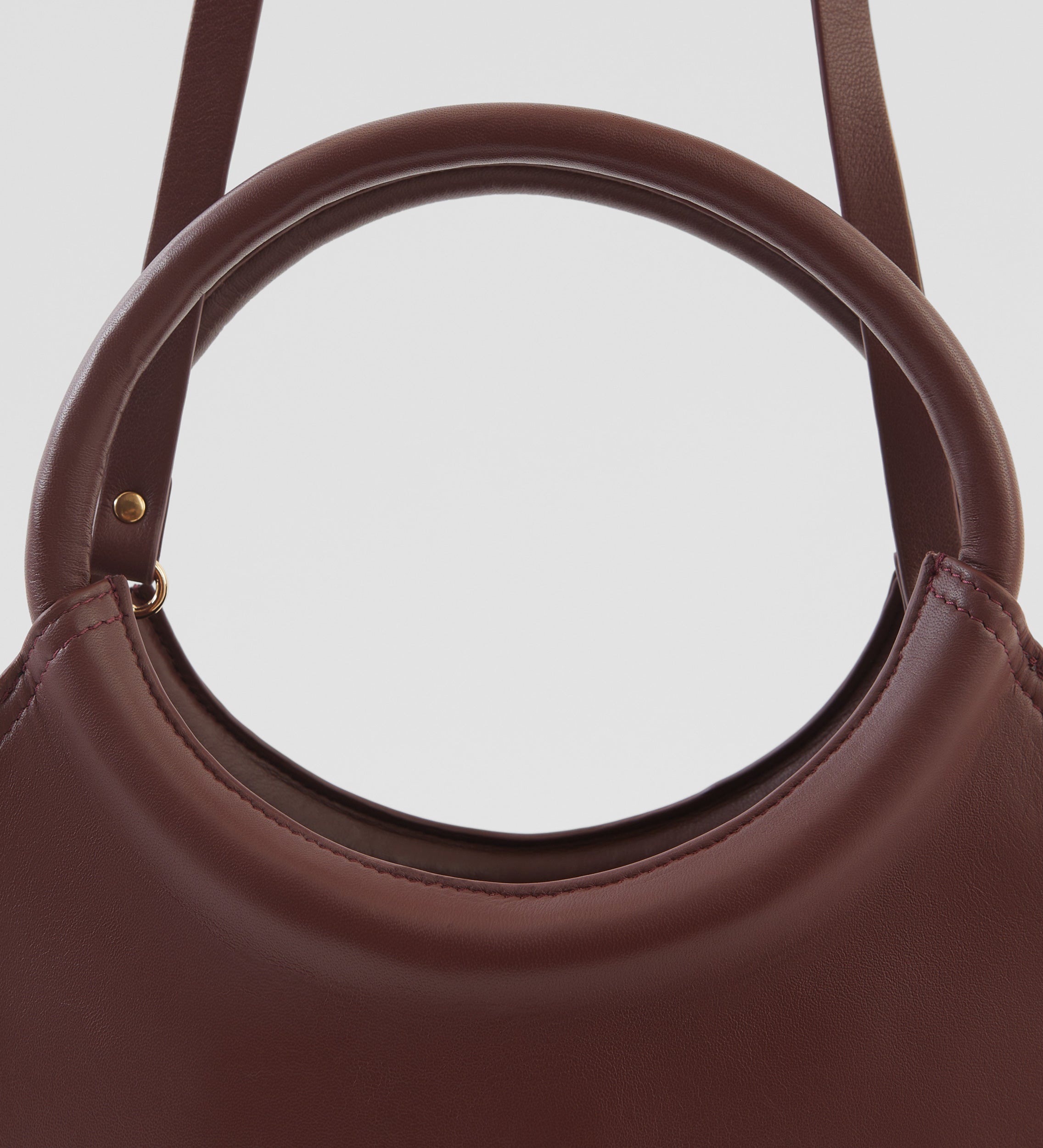 Bolso circular piel