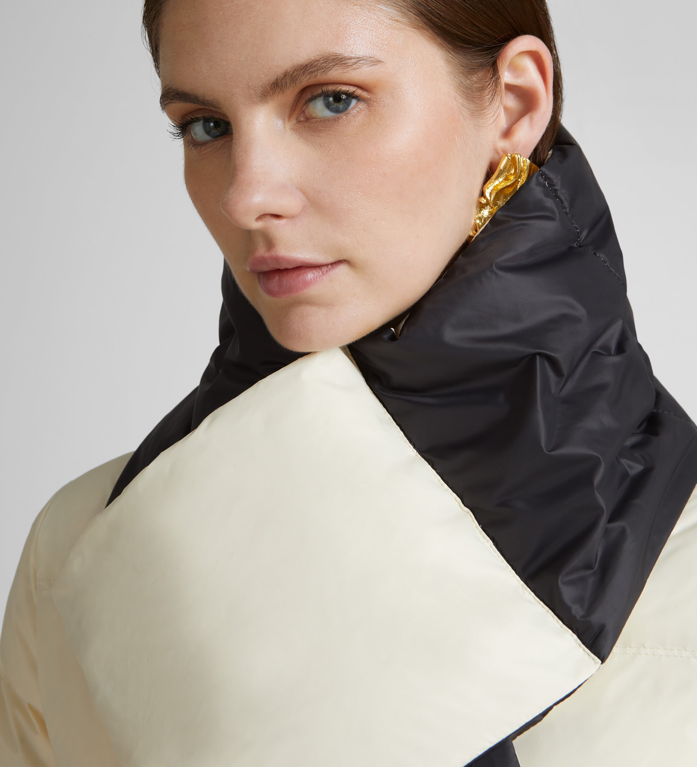 Short parka scarf