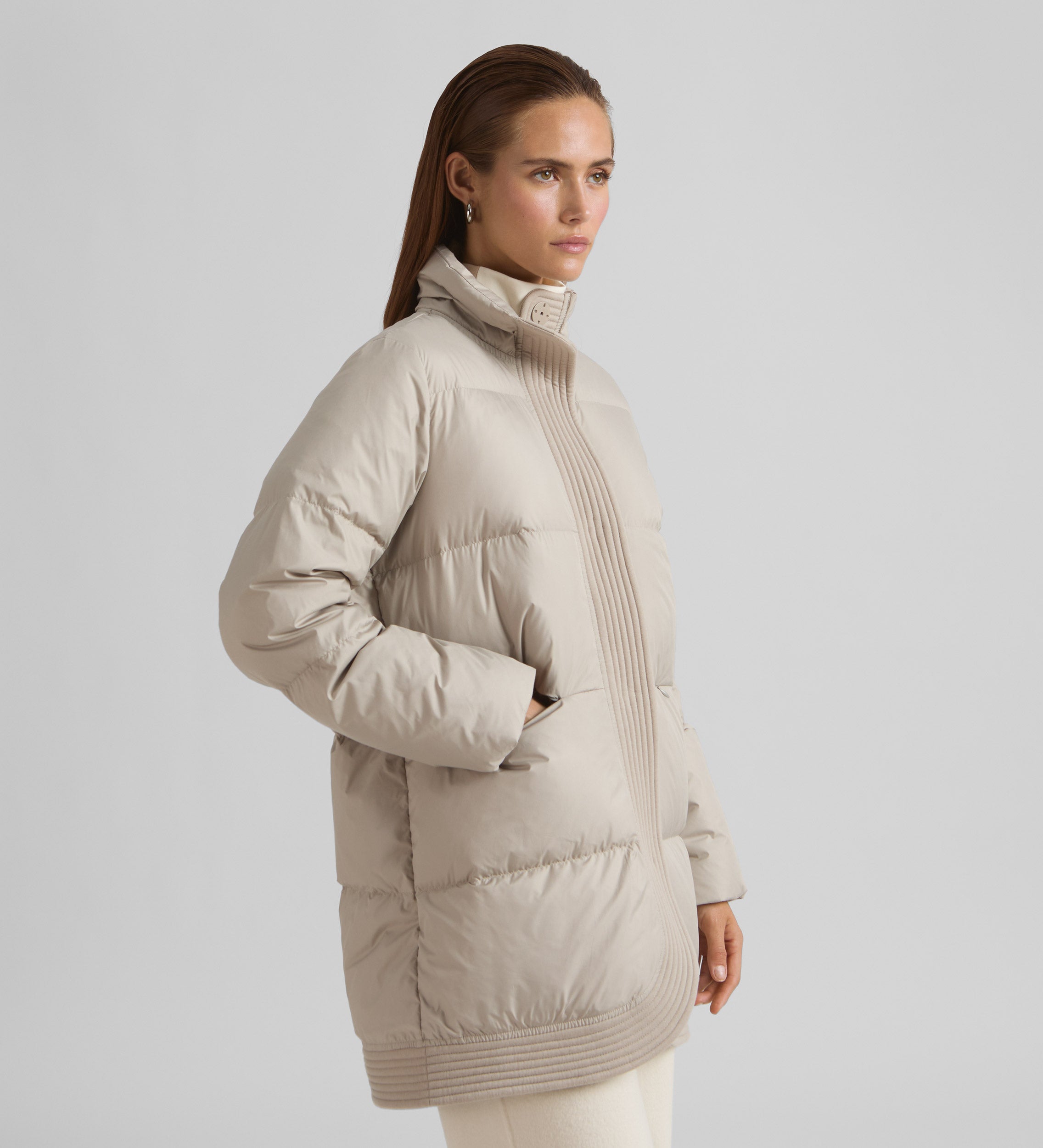 Long parka with stitching