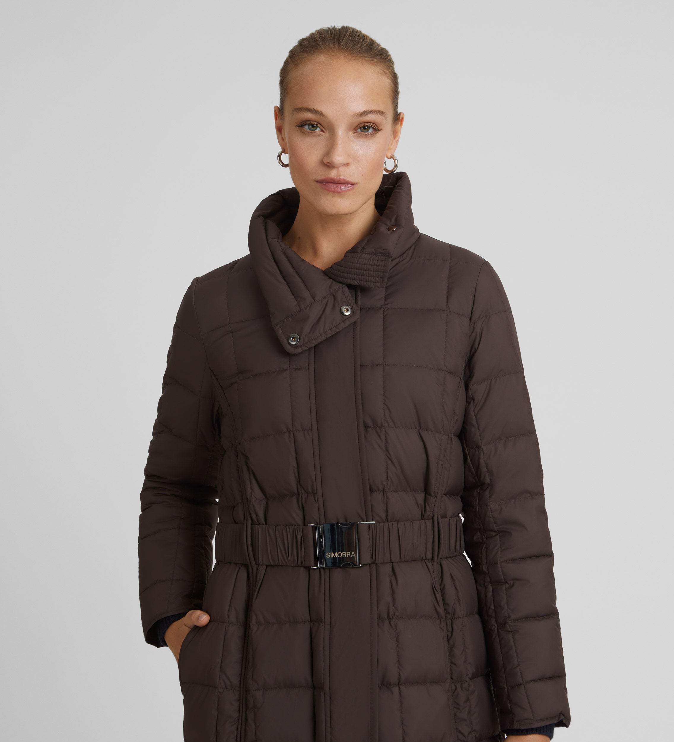 Parka longue ceinturée