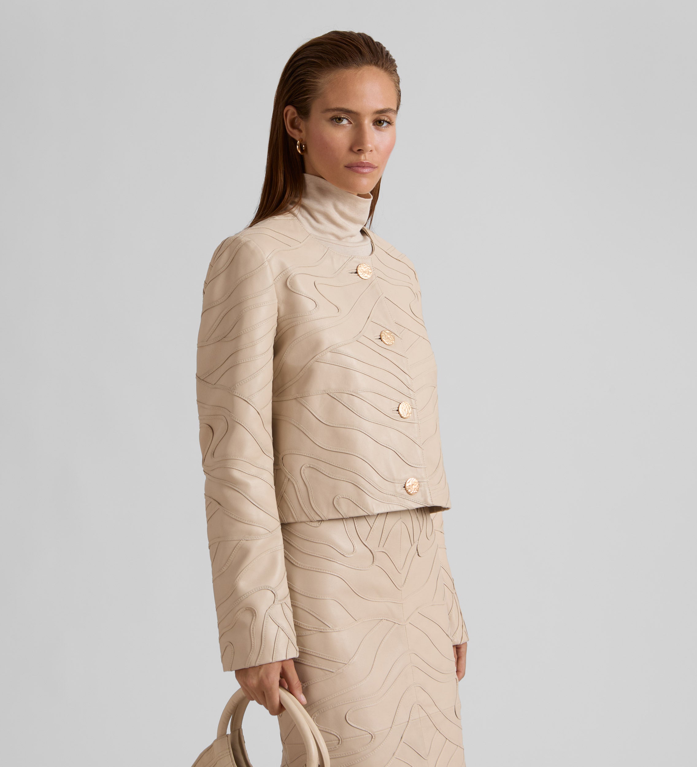 Napa jacket with box neckline