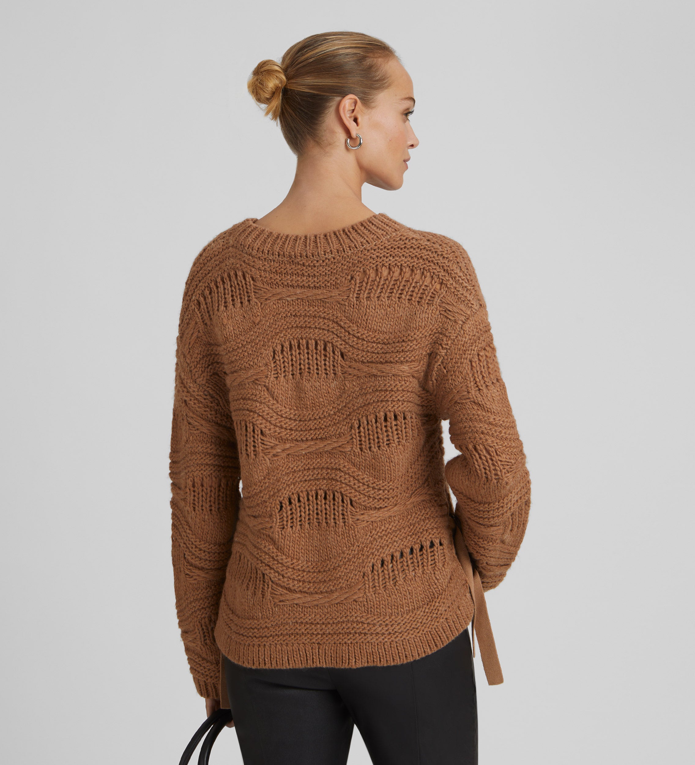 Fantasy knit sweater