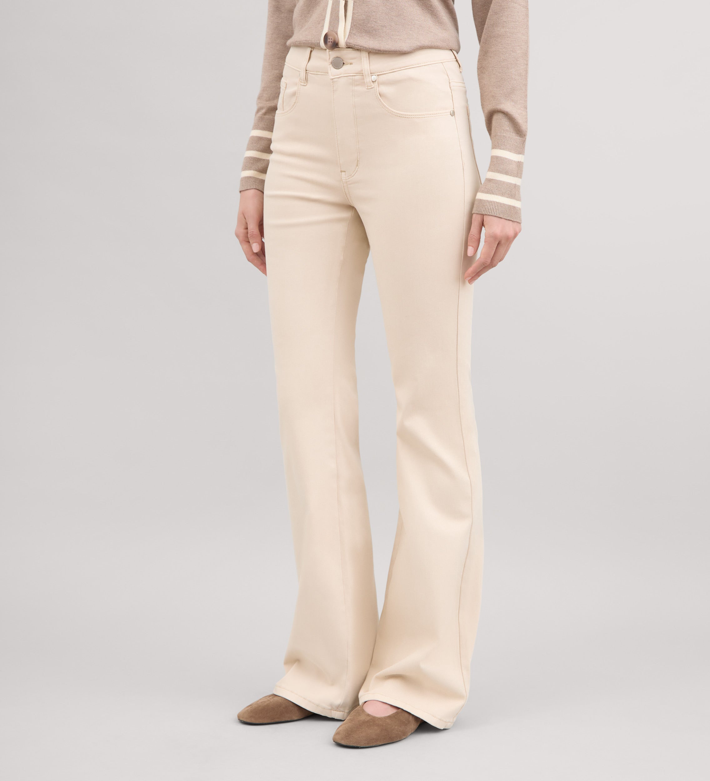Flared jeans