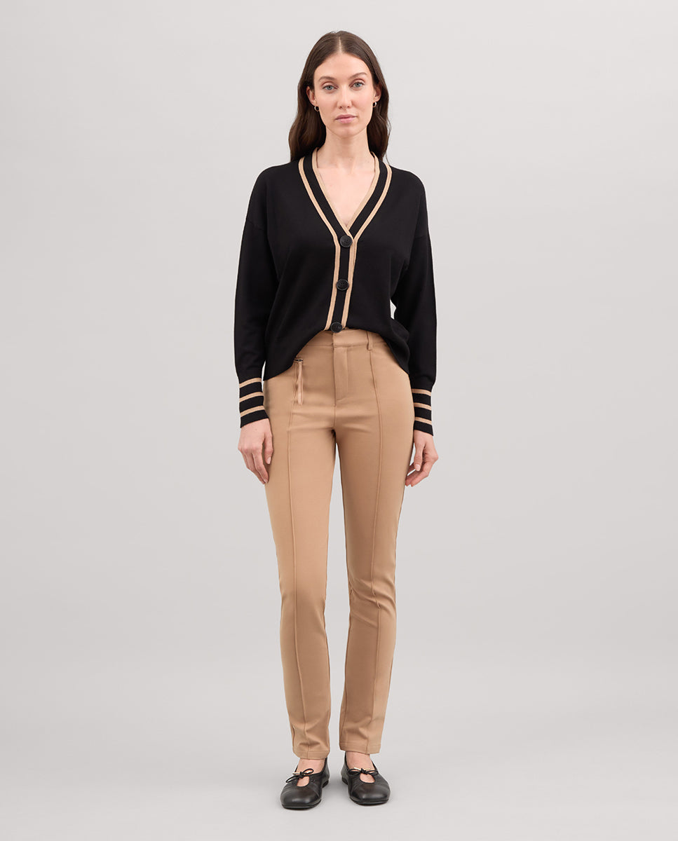 Pantalón elástico slim fit