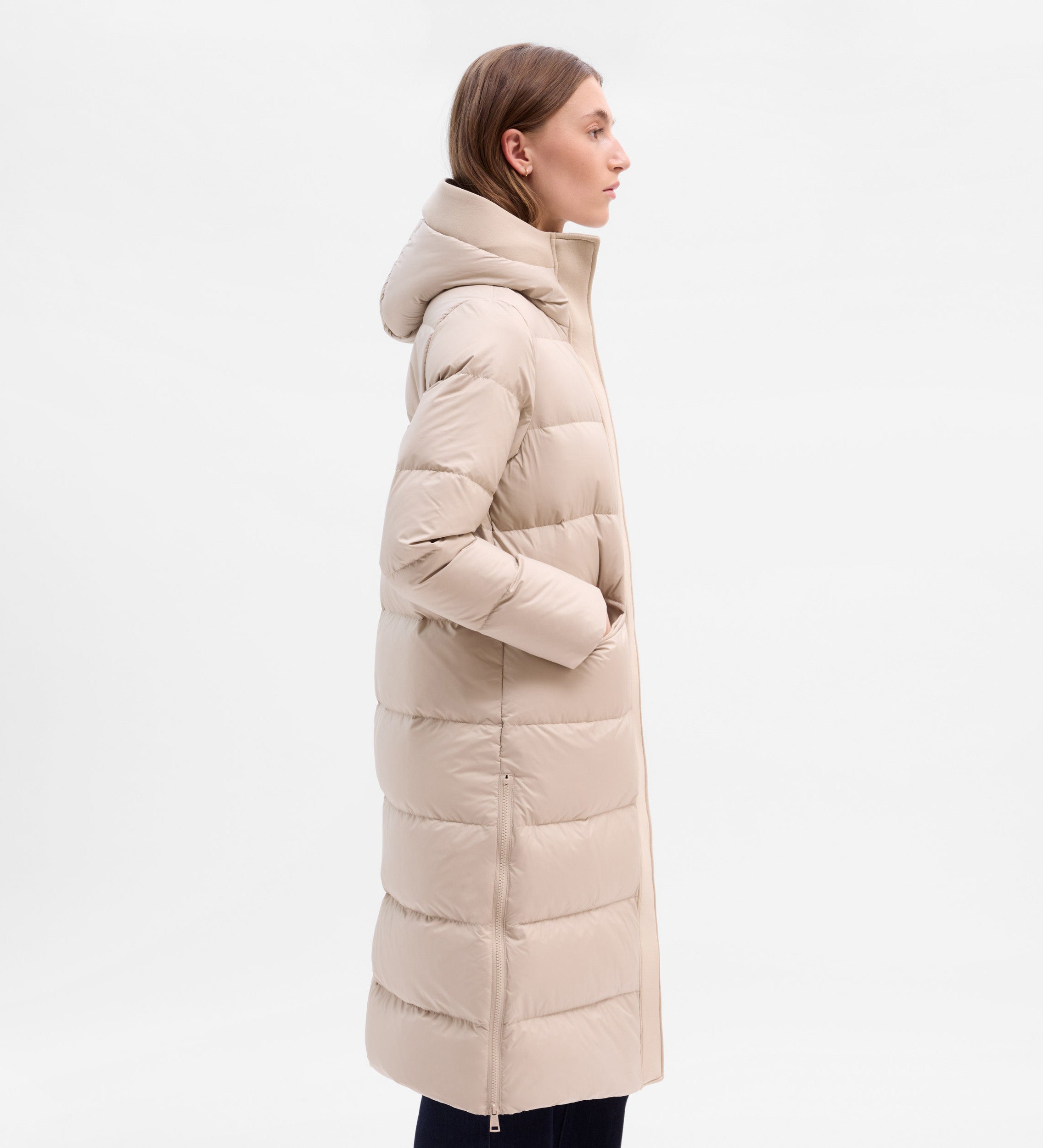 Plumífero largo capucha