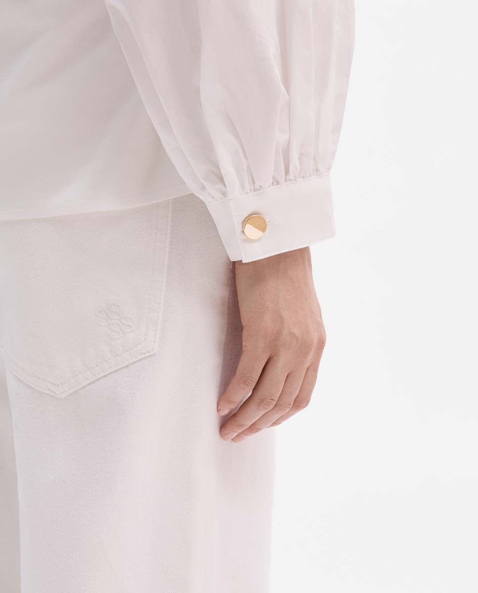 Puff sleeve shirt