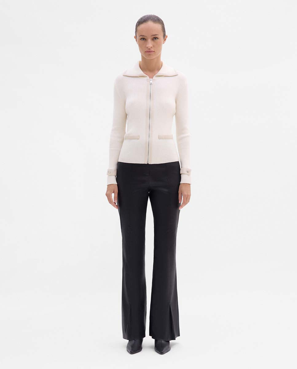 Knitted jacket with leather