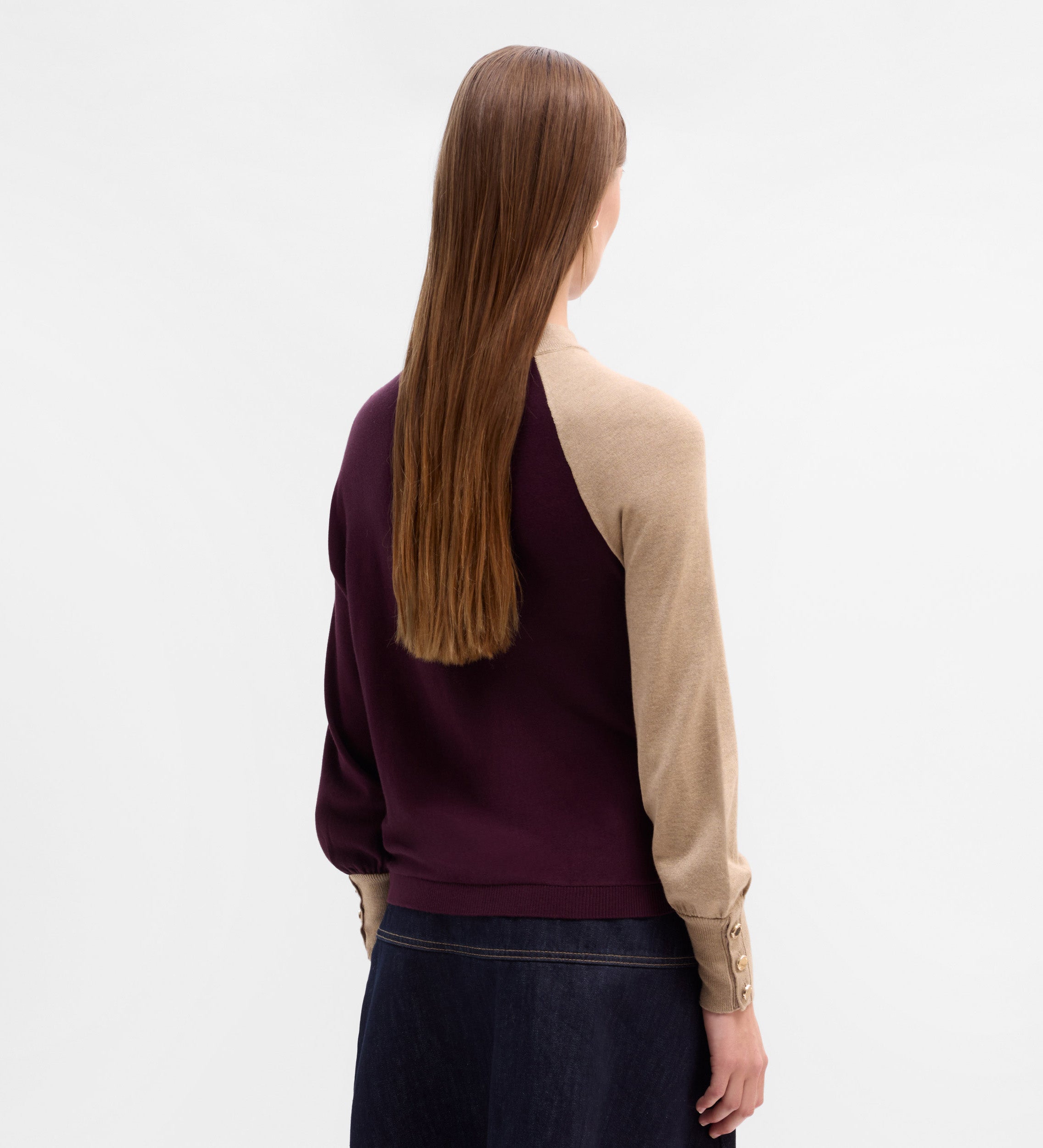 Two-tone buttoned sweater